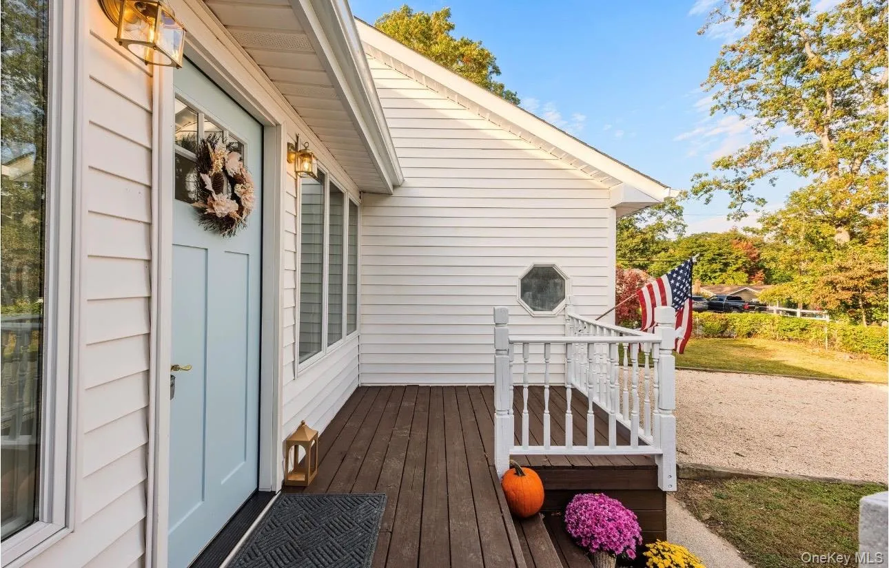 24 Lavender Road, Brookhaven, NY, 5 Bedrooms Bedrooms, 8 Rooms Rooms,3 BathroomsBathrooms,Residential,For Rent,Lavender,0,1062904 24 Lavender Road, Brookhaven, NY, 5 Bedrooms Bedrooms, 8 Rooms Rooms,3 BathroomsBathrooms,Residential,For Rent,Lavender,0,1062904