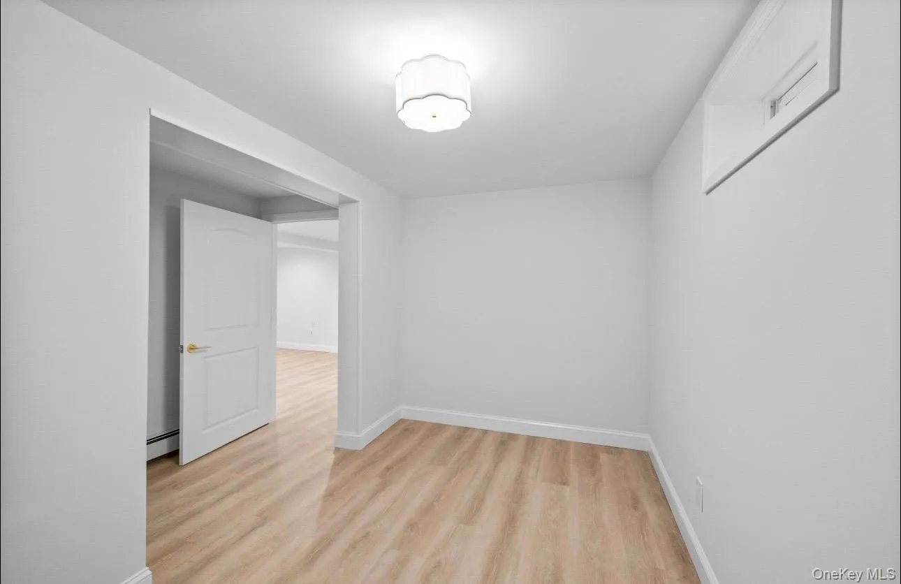 24 Lavender Road, Brookhaven, NY, 5 Bedrooms Bedrooms, 8 Rooms Rooms,3 BathroomsBathrooms,Residential,For Rent,Lavender,0,1062904 24 Lavender Road, Brookhaven, NY, 5 Bedrooms Bedrooms, 8 Rooms Rooms,3 BathroomsBathrooms,Residential,For Rent,Lavender,0,1062904