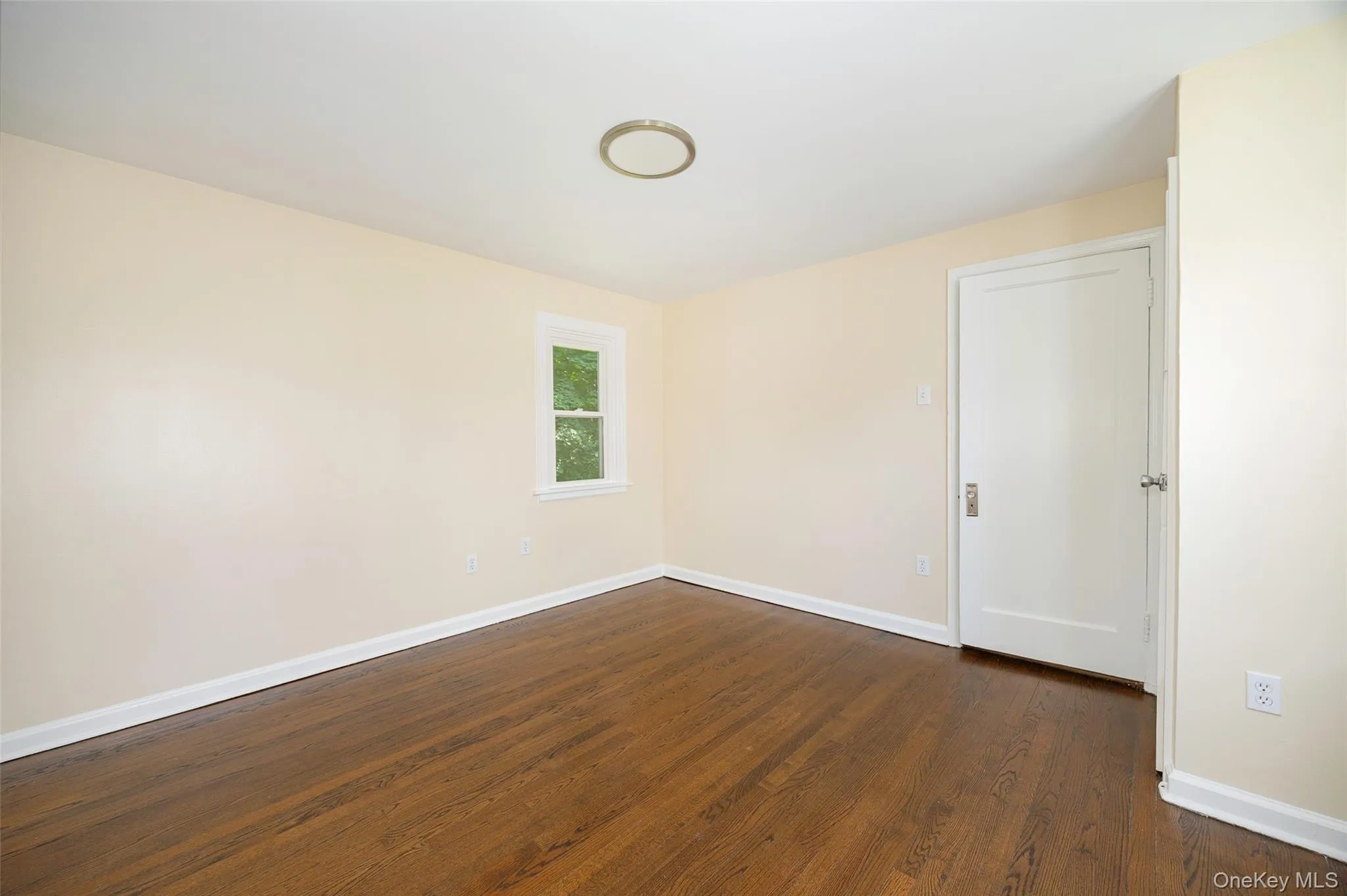 68 Clark Street, Poughkeepsie, NY, 1 Bedroom Bedrooms, 4 Room Rooms,1 BathroomBathrooms,Residential Lease,For Rent,Clark,0,1062906 68 Clark Street, Poughkeepsie, NY, 1 Bedroom Bedrooms, 4 Room Rooms,1 BathroomBathrooms,Residential Lease,For Rent,Clark,0,1062906