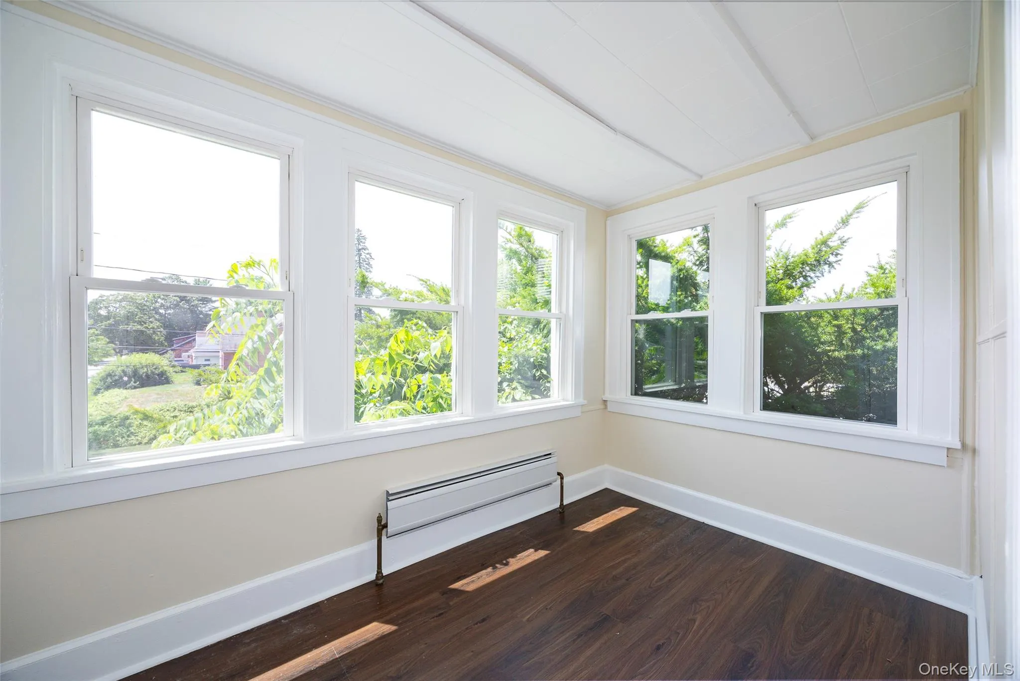 68 Clark Street, Poughkeepsie, NY, 1 Bedroom Bedrooms, 4 Room Rooms,1 BathroomBathrooms,Residential Lease,For Rent,Clark,0,1062906 68 Clark Street, Poughkeepsie, NY, 1 Bedroom Bedrooms, 4 Room Rooms,1 BathroomBathrooms,Residential Lease,For Rent,Clark,0,1062906