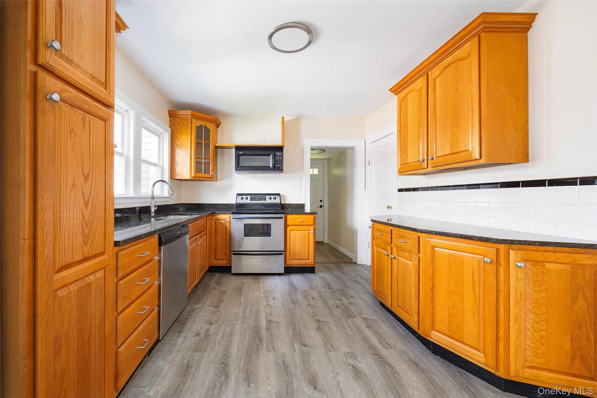 68 Clark Street, Poughkeepsie, NY, 1 Bedroom Bedrooms, 4 Room Rooms,1 BathroomBathrooms,Residential Lease,For Rent,Clark,0,1062906 68 Clark Street, Poughkeepsie, NY, 1 Bedroom Bedrooms, 4 Room Rooms,1 BathroomBathrooms,Residential Lease,For Rent,Clark,0,1062906