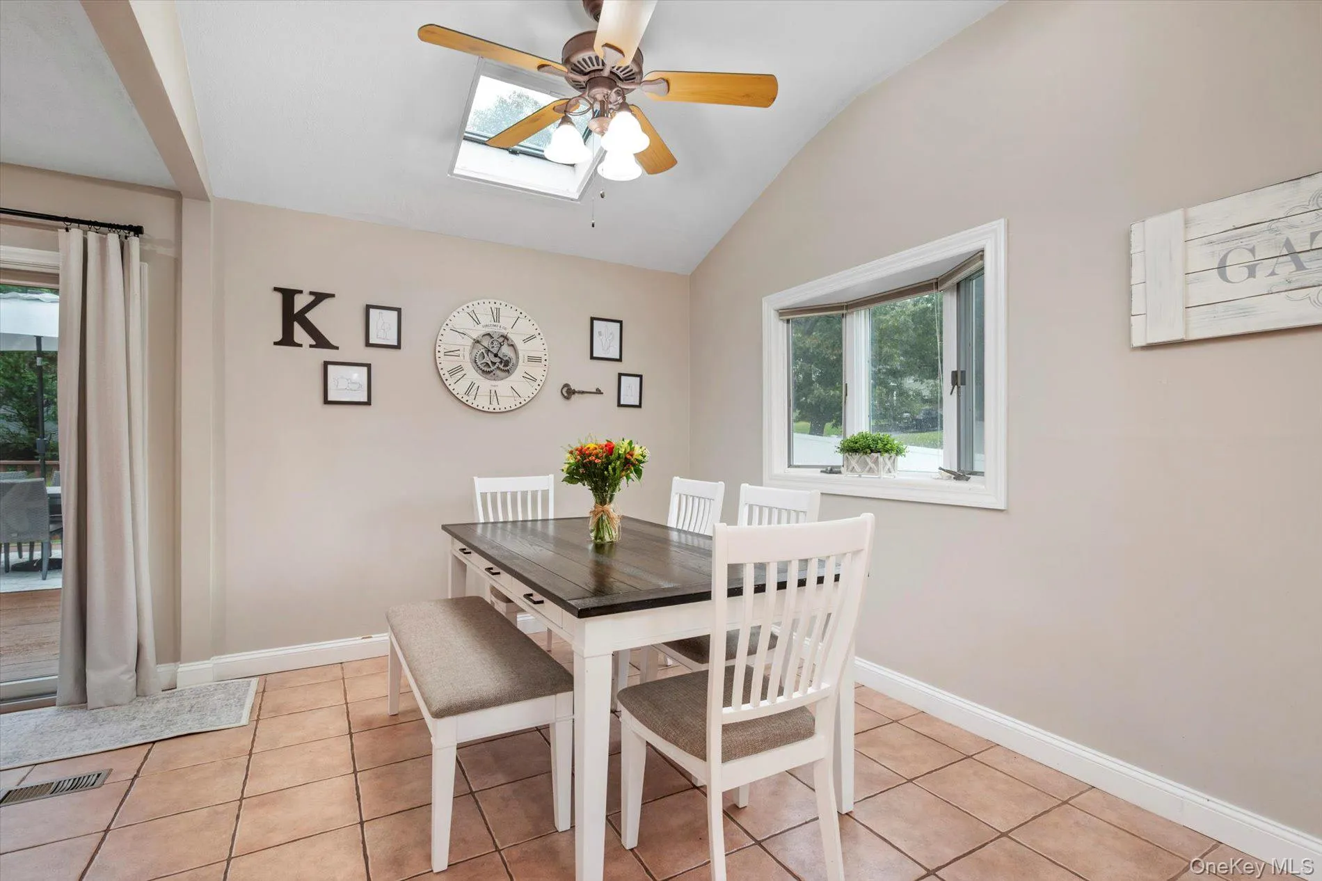 46 Parnell Drive, Smithtown, NY, 4 Bedrooms Bedrooms, 8 Rooms Rooms,2 BathroomsBathrooms,Residential,For Rent,Parnell,0,1062916 46 Parnell Drive, Smithtown, NY, 4 Bedrooms Bedrooms, 8 Rooms Rooms,2 BathroomsBathrooms,Residential,For Rent,Parnell,0,1062916