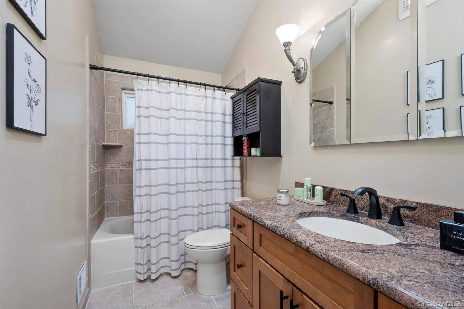 46 Parnell Drive, Smithtown, NY, 4 Bedrooms Bedrooms, 8 Rooms Rooms,2 BathroomsBathrooms,Residential,For Rent,Parnell,0,1062916 46 Parnell Drive, Smithtown, NY, 4 Bedrooms Bedrooms, 8 Rooms Rooms,2 BathroomsBathrooms,Residential,For Rent,Parnell,0,1062916