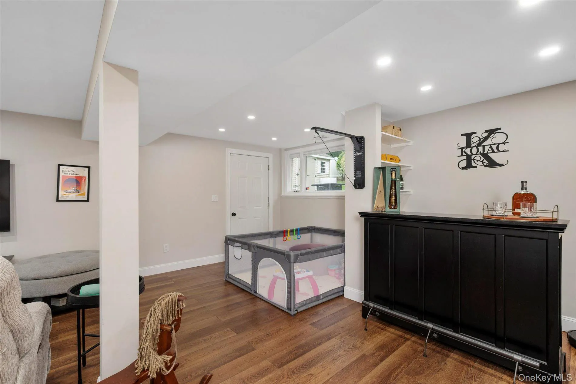 46 Parnell Drive, Smithtown, NY, 4 Bedrooms Bedrooms, 8 Rooms Rooms,2 BathroomsBathrooms,Residential,For Rent,Parnell,0,1062916 46 Parnell Drive, Smithtown, NY, 4 Bedrooms Bedrooms, 8 Rooms Rooms,2 BathroomsBathrooms,Residential,For Rent,Parnell,0,1062916