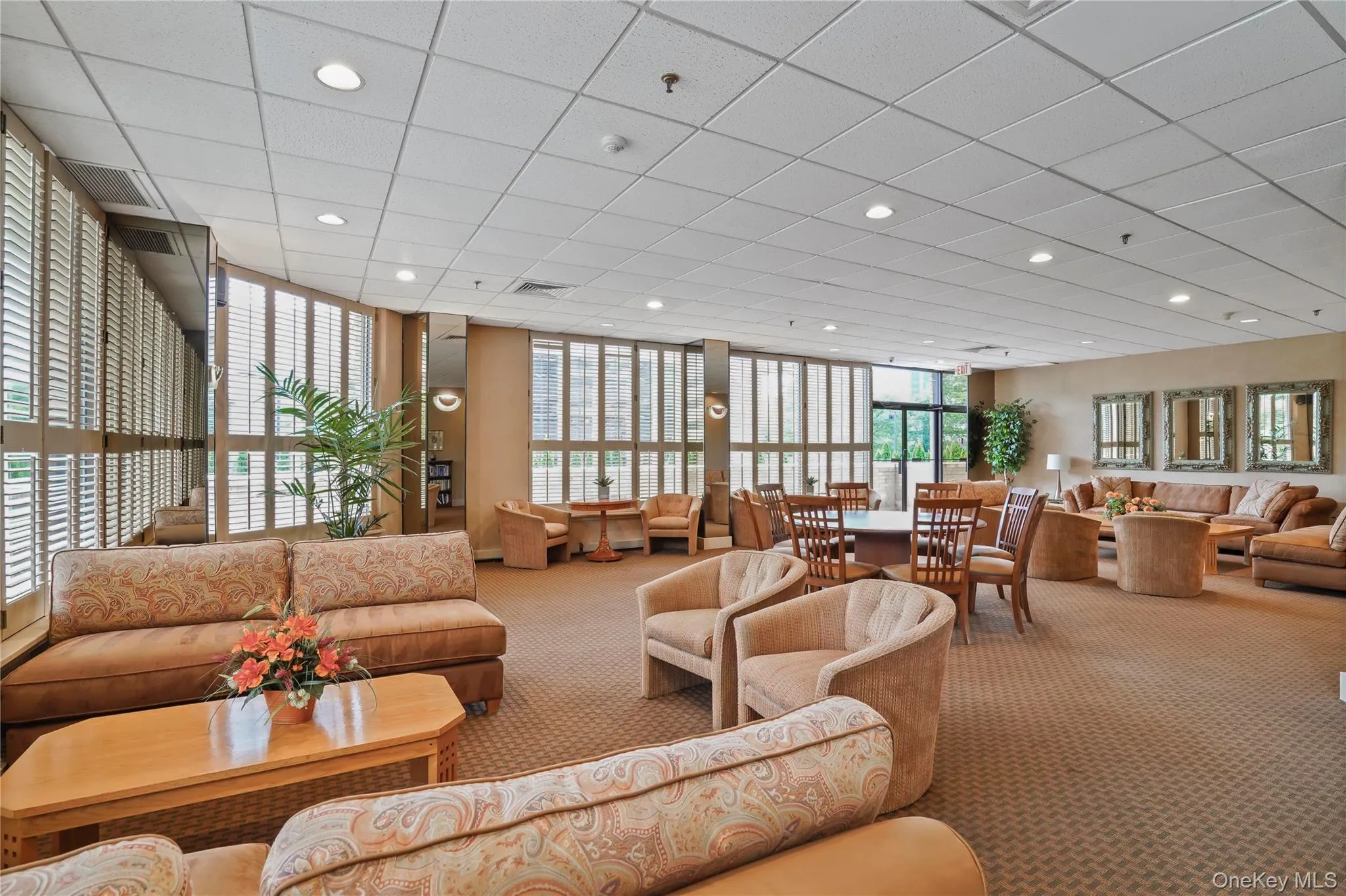 Community room for residence use. Community room for residence use.