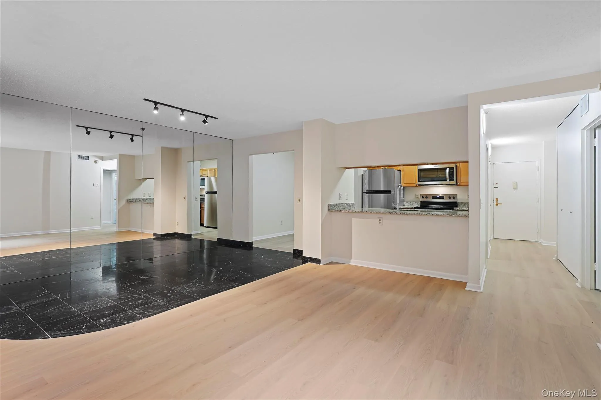 Living Room, Dining Room, open kitchen. Living Room, Dining Room, open kitchen.