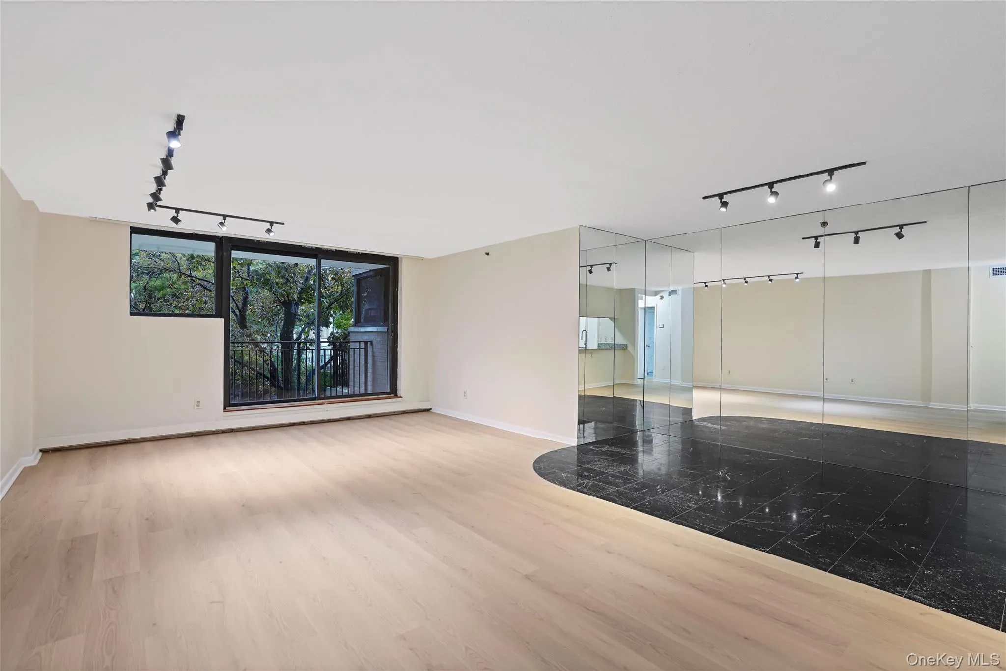 Living room, Dining area - with sliding glass door to terrace. Living room, Dining area - with sliding glass door to terrace.