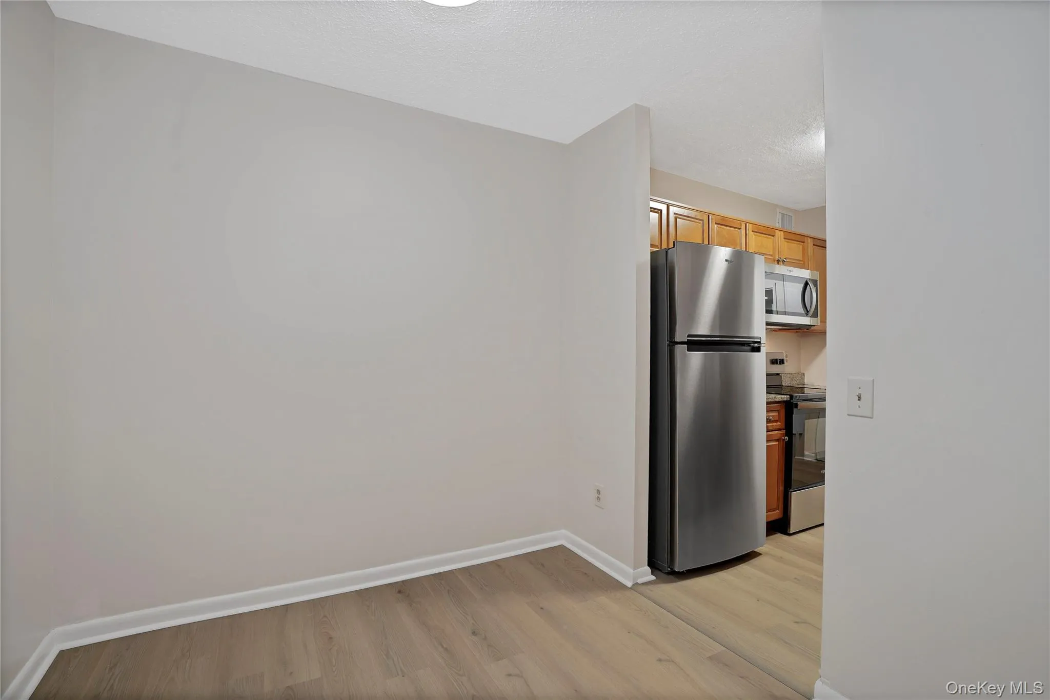 25 Rockledge Avenue, White Plains, NY, 1 Bedroom Bedrooms, 5 Rooms Rooms,1 BathroomBathrooms,Residential Lease,For Rent,Rockledge,0,1062921 25 Rockledge Avenue, White Plains, NY, 1 Bedroom Bedrooms, 5 Rooms Rooms,1 BathroomBathrooms,Residential Lease,For Rent,Rockledge,0,1062921