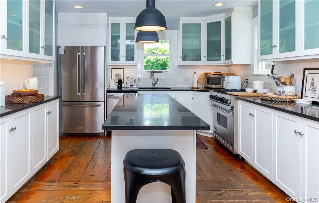 Well-appointed kitchen. Well-appointed kitchen.