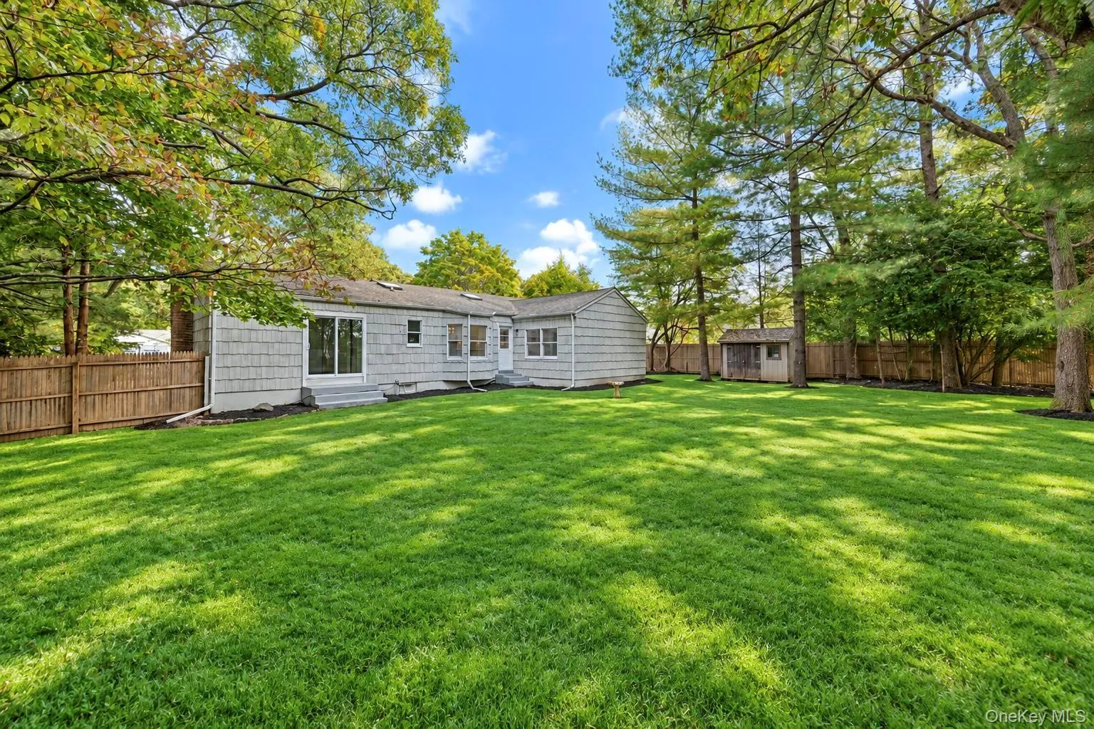 6 Loebel Street, Brookhaven, NY, 3 Bedrooms Bedrooms, 6 Rooms Rooms,2 BathroomsBathrooms,Residential,For Rent,Loebel,0,1062932 6 Loebel Street, Brookhaven, NY, 3 Bedrooms Bedrooms, 6 Rooms Rooms,2 BathroomsBathrooms,Residential,For Rent,Loebel,0,1062932