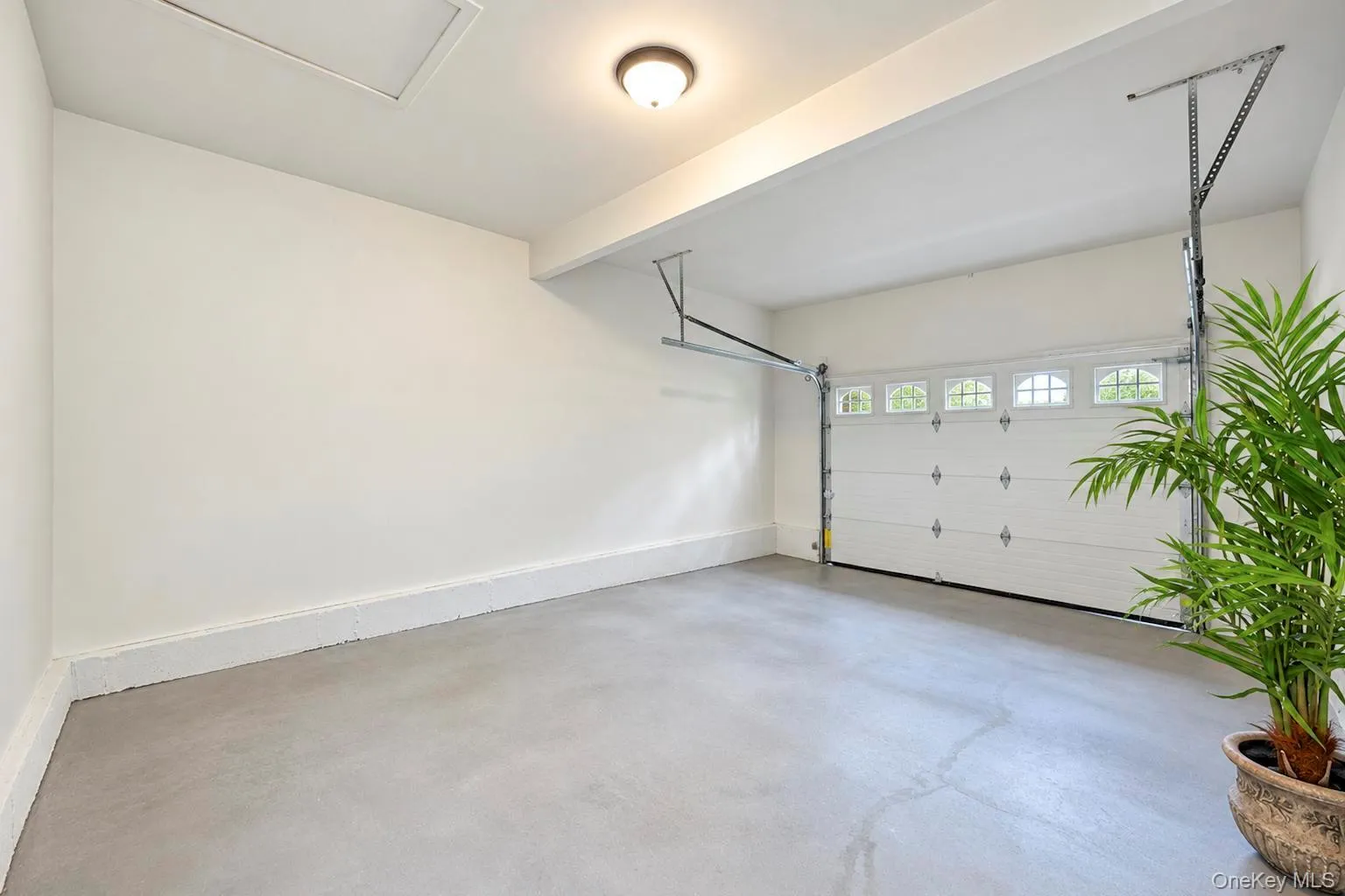 6 Loebel Street, Brookhaven, NY, 3 Bedrooms Bedrooms, 6 Rooms Rooms,2 BathroomsBathrooms,Residential,For Rent,Loebel,0,1062932 6 Loebel Street, Brookhaven, NY, 3 Bedrooms Bedrooms, 6 Rooms Rooms,2 BathroomsBathrooms,Residential,For Rent,Loebel,0,1062932