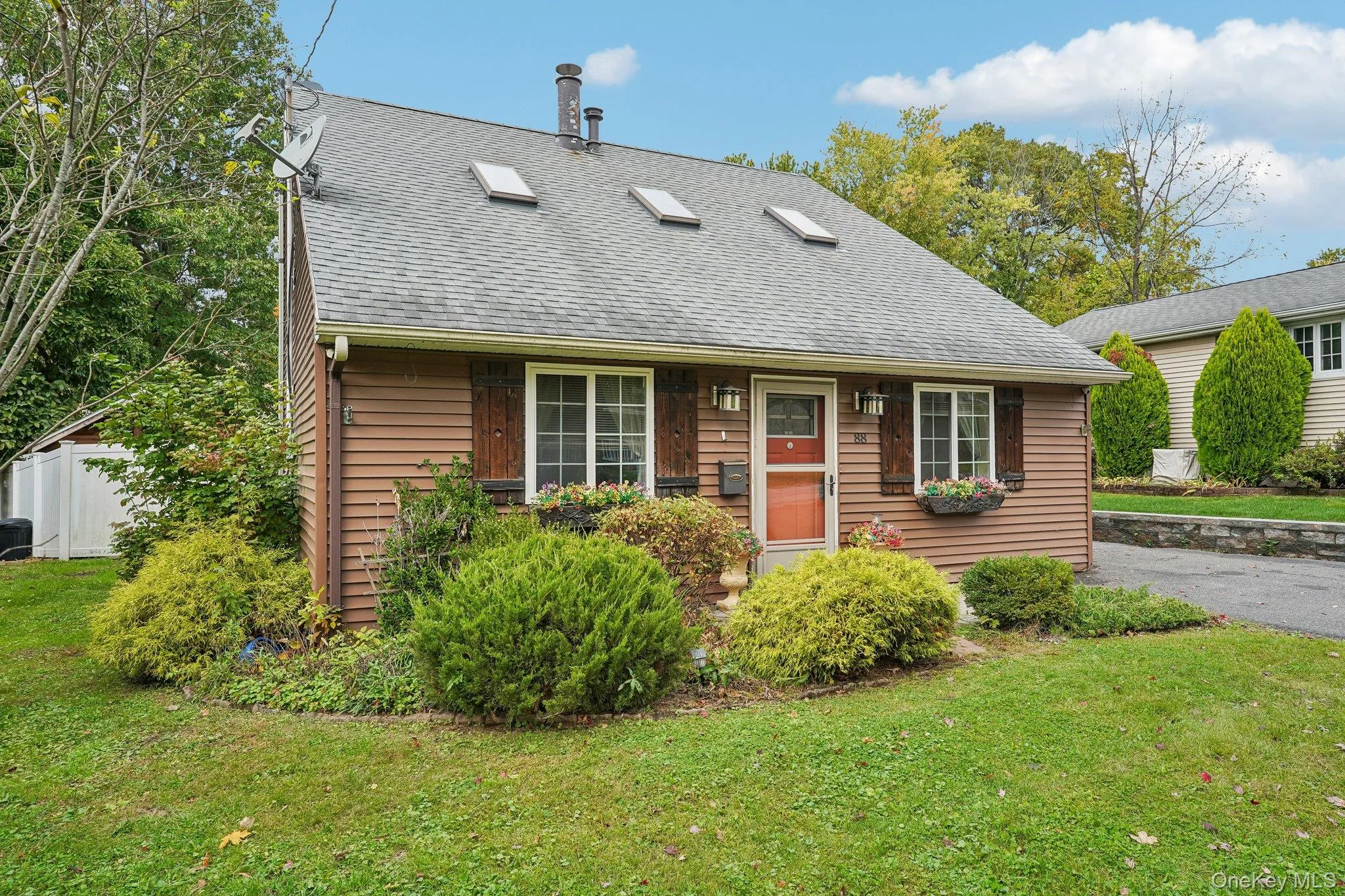 88 Golden Hill Avenue, Goshen, NY, 3 Bedrooms Bedrooms, 8 Rooms Rooms,2 BathroomsBathrooms,Residential,For Rent,Golden Hill,0,1062941 88 Golden Hill Avenue, Goshen, NY, 3 Bedrooms Bedrooms, 8 Rooms Rooms,2 BathroomsBathrooms,Residential,For Rent,Golden Hill,0,1062941