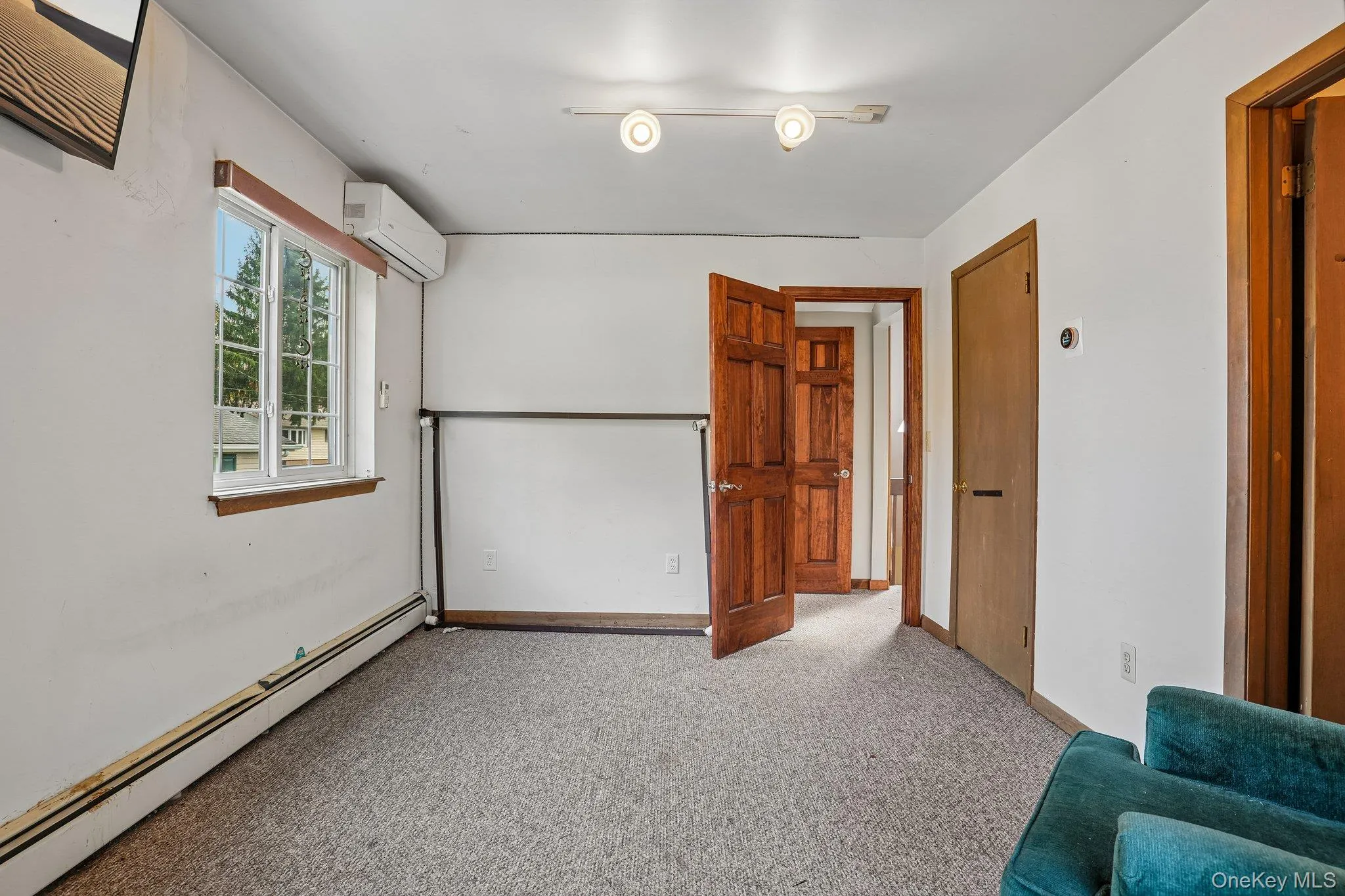 88 Golden Hill Avenue, Goshen, NY, 3 Bedrooms Bedrooms, 8 Rooms Rooms,2 BathroomsBathrooms,Residential,For Rent,Golden Hill,0,1062941 88 Golden Hill Avenue, Goshen, NY, 3 Bedrooms Bedrooms, 8 Rooms Rooms,2 BathroomsBathrooms,Residential,For Rent,Golden Hill,0,1062941