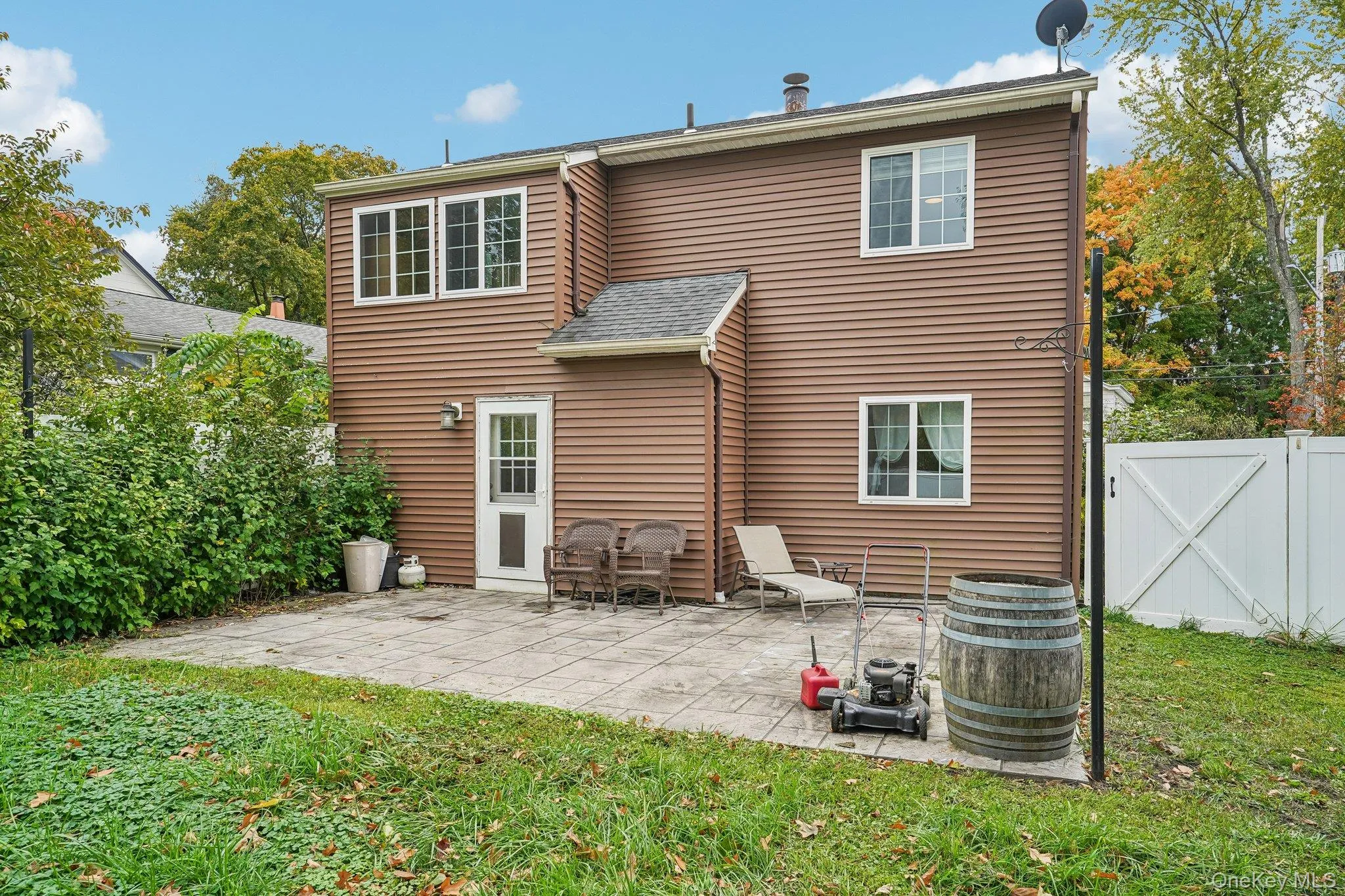 88 Golden Hill Avenue, Goshen, NY, 3 Bedrooms Bedrooms, 8 Rooms Rooms,2 BathroomsBathrooms,Residential,For Rent,Golden Hill,0,1062941 88 Golden Hill Avenue, Goshen, NY, 3 Bedrooms Bedrooms, 8 Rooms Rooms,2 BathroomsBathrooms,Residential,For Rent,Golden Hill,0,1062941