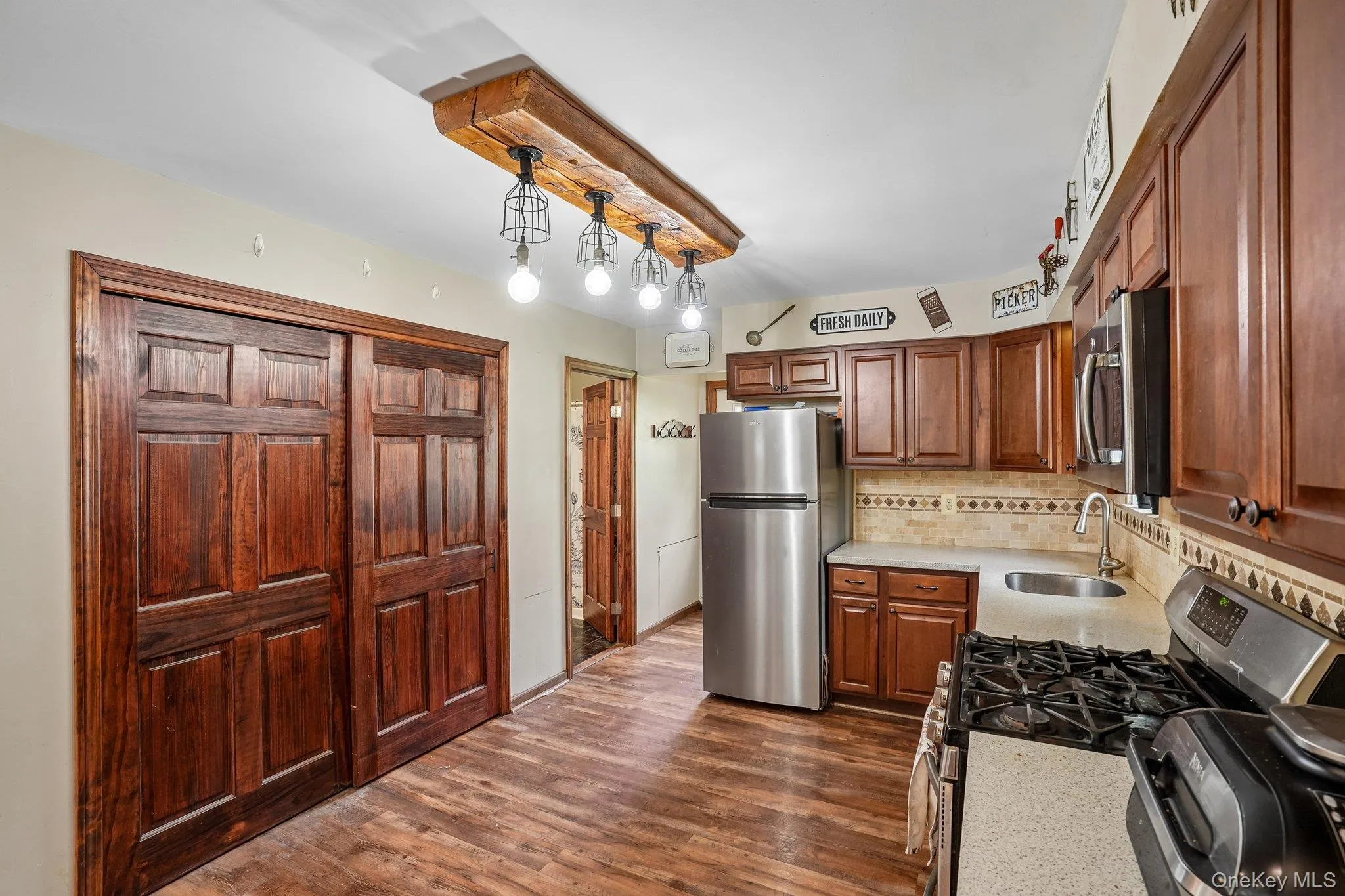 88 Golden Hill Avenue, Goshen, NY, 3 Bedrooms Bedrooms, 8 Rooms Rooms,2 BathroomsBathrooms,Residential,For Rent,Golden Hill,0,1062941 88 Golden Hill Avenue, Goshen, NY, 3 Bedrooms Bedrooms, 8 Rooms Rooms,2 BathroomsBathrooms,Residential,For Rent,Golden Hill,0,1062941