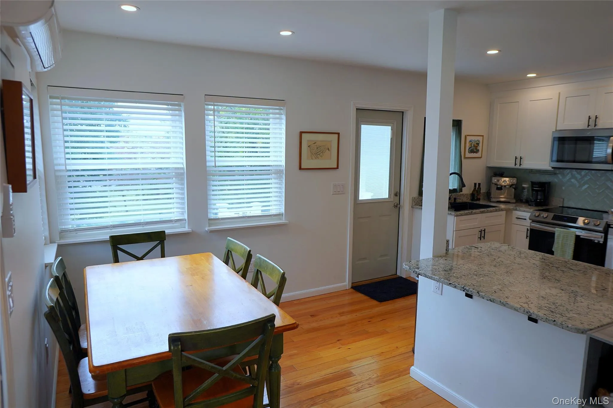 19 Meadow Street, Newburgh (town), NY, 2 Bedrooms Bedrooms, 8 Rooms Rooms,2 BathroomsBathrooms,Residential,For Rent,Meadow,0,1062944 19 Meadow Street, Newburgh (town), NY, 2 Bedrooms Bedrooms, 8 Rooms Rooms,2 BathroomsBathrooms,Residential,For Rent,Meadow,0,1062944