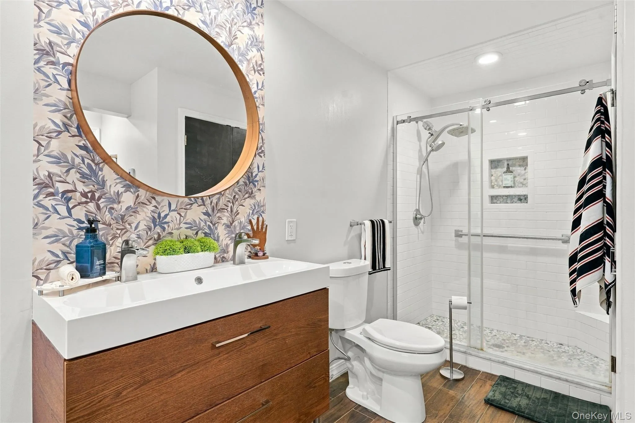 49 Weeks Avenue, Cornwall, NY, 2 Bedrooms Bedrooms, 6 Rooms Rooms,2 BathroomsBathrooms,Residential,For Rent,Weeks,0,1062960 49 Weeks Avenue, Cornwall, NY, 2 Bedrooms Bedrooms, 6 Rooms Rooms,2 BathroomsBathrooms,Residential,For Rent,Weeks,0,1062960