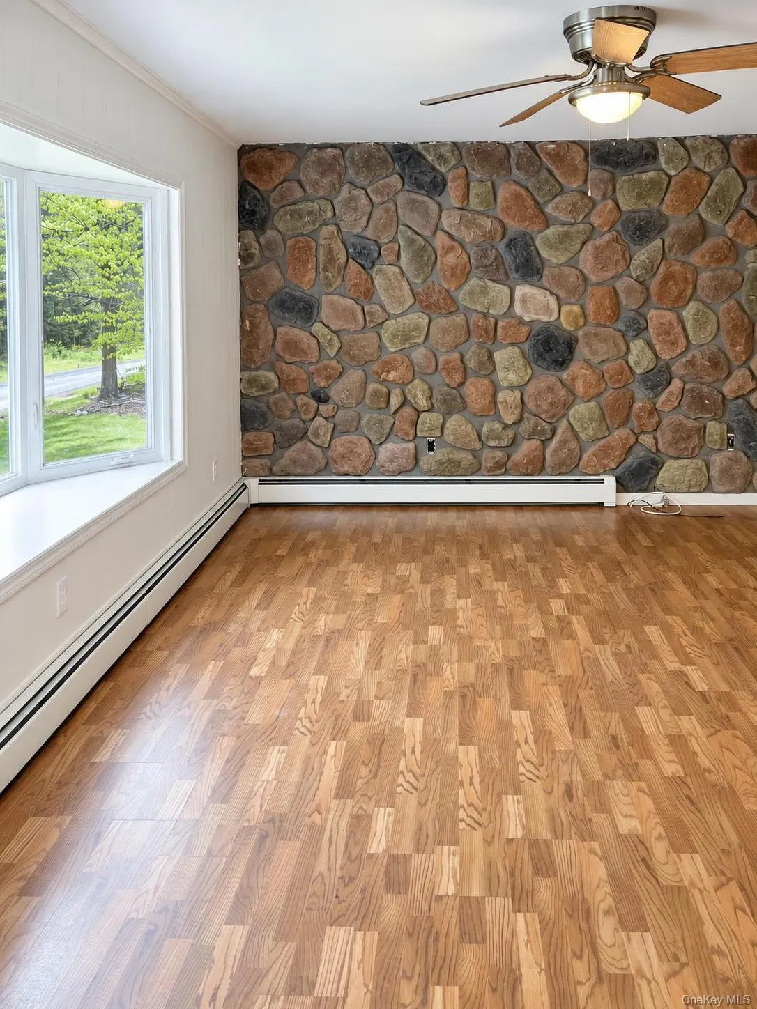 271 Rose Valley Road, Thompson, NY, 2 Bedrooms Bedrooms, 5 Rooms Rooms,1 BathroomBathrooms,Residential Lease,For Rent,Rose Valley,0,1062971 271 Rose Valley Road, Thompson, NY, 2 Bedrooms Bedrooms, 5 Rooms Rooms,1 BathroomBathrooms,Residential Lease,For Rent,Rose Valley,0,1062971