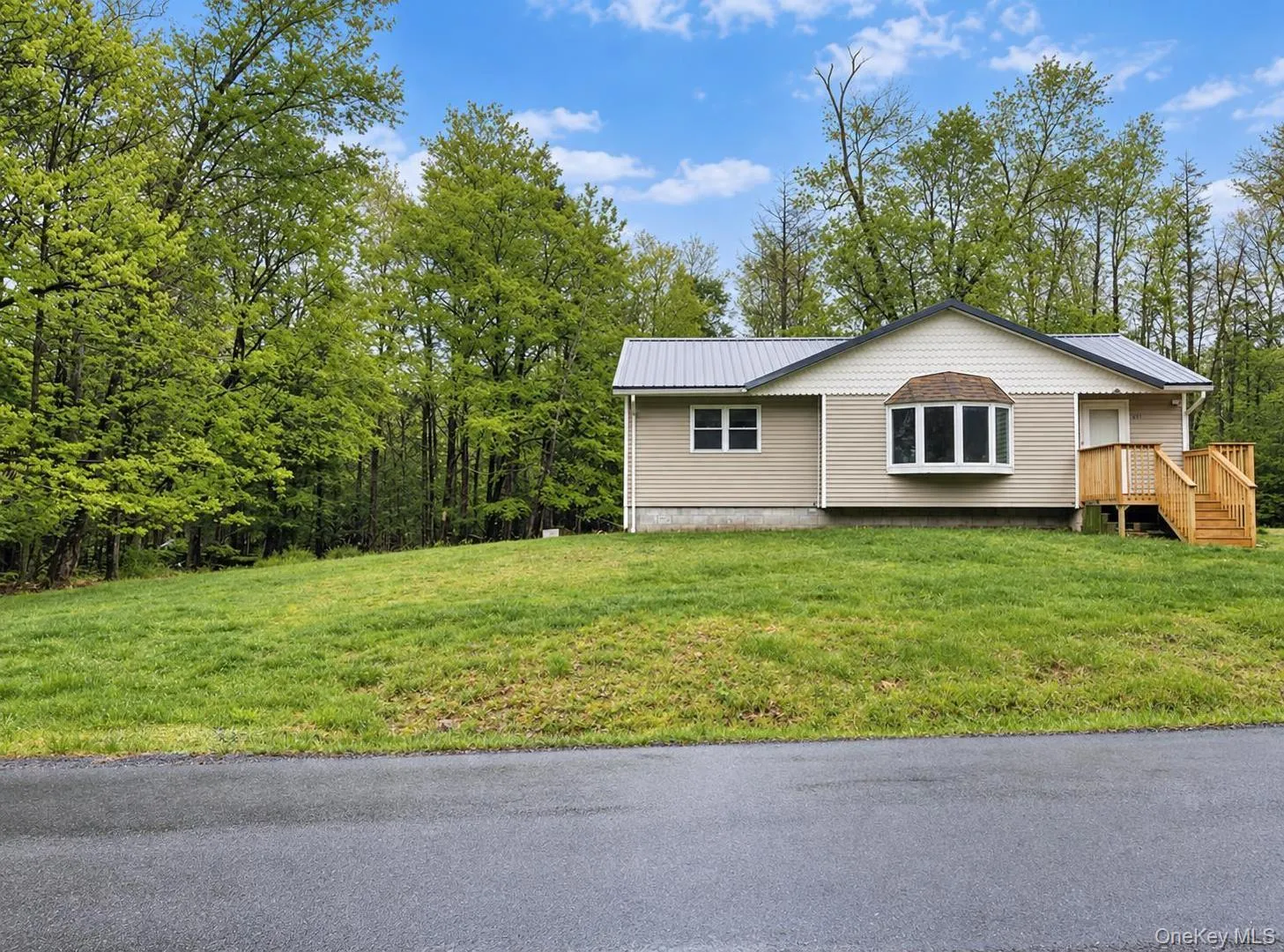 271 Rose Valley Road, Thompson, NY, 2 Bedrooms Bedrooms, 5 Rooms Rooms,1 BathroomBathrooms,Residential Lease,For Rent,Rose Valley,0,1062971 271 Rose Valley Road, Thompson, NY, 2 Bedrooms Bedrooms, 5 Rooms Rooms,1 BathroomBathrooms,Residential Lease,For Rent,Rose Valley,0,1062971