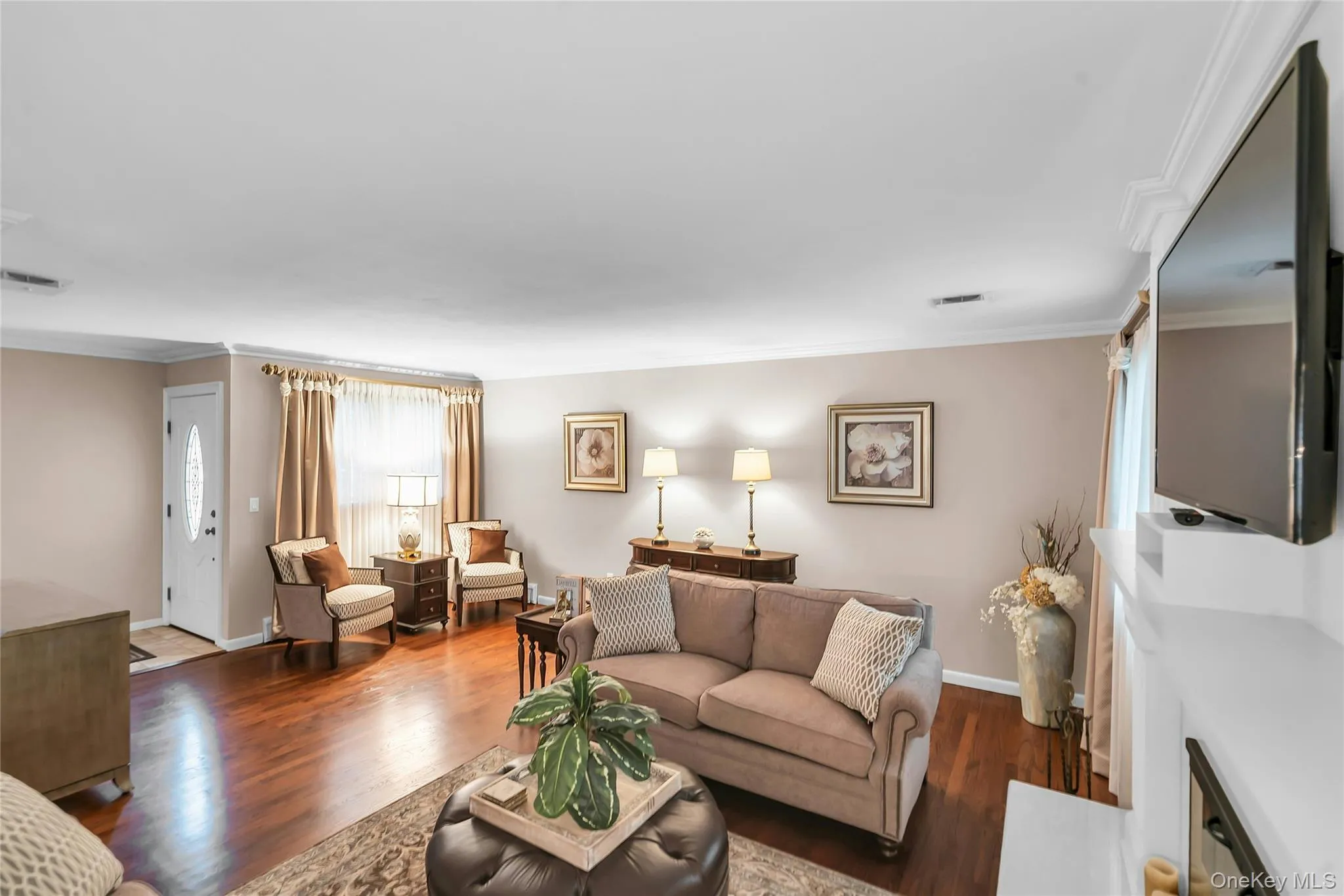20 Victory Street, Islip, NY, 3 Bedrooms Bedrooms, 6 Rooms Rooms,2 BathroomsBathrooms,Residential,For Rent,Victory,0,1062974 20 Victory Street, Islip, NY, 3 Bedrooms Bedrooms, 6 Rooms Rooms,2 BathroomsBathrooms,Residential,For Rent,Victory,0,1062974