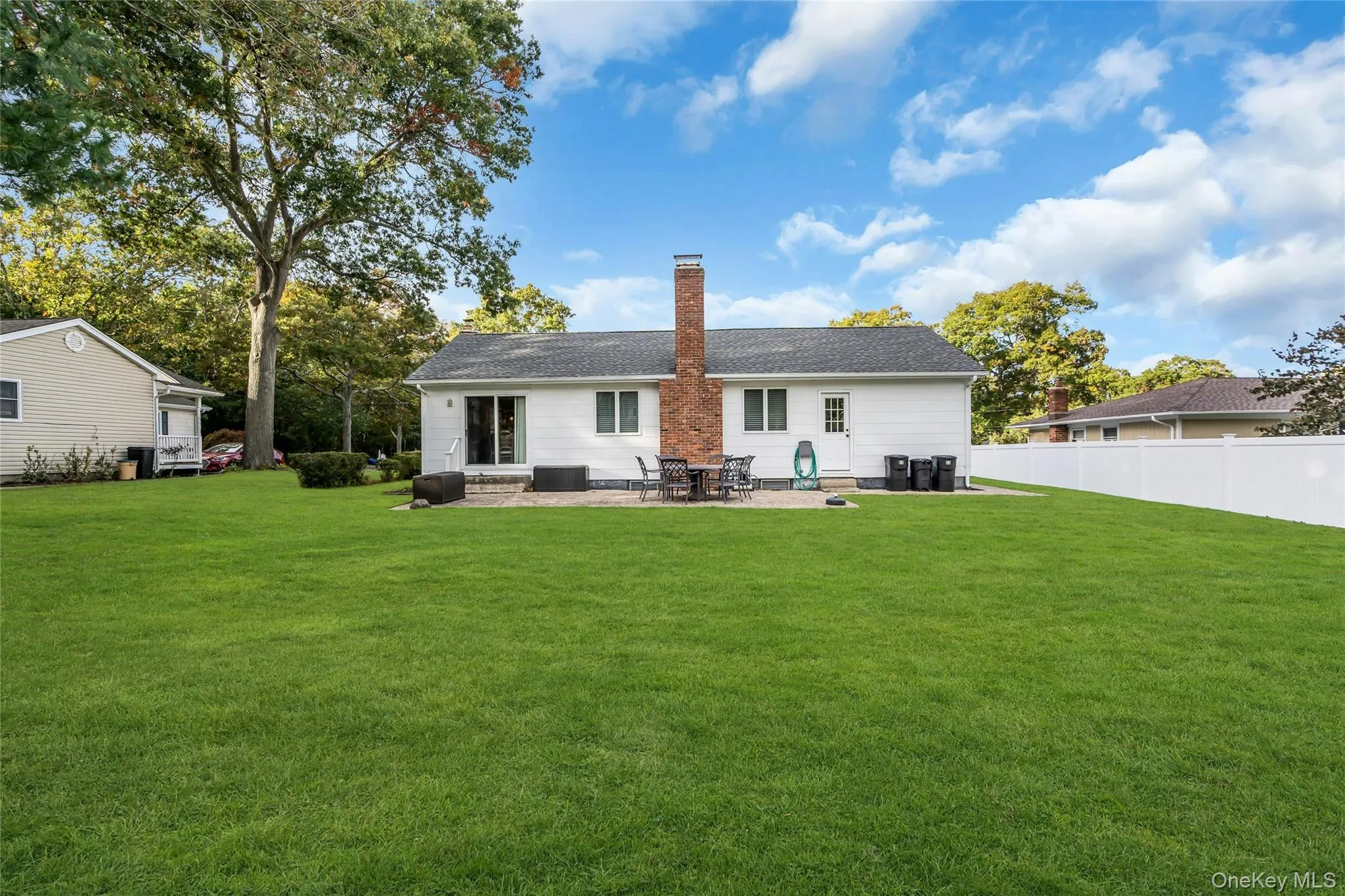 20 Victory Street, Islip, NY, 3 Bedrooms Bedrooms, 6 Rooms Rooms,2 BathroomsBathrooms,Residential,For Rent,Victory,0,1062974 20 Victory Street, Islip, NY, 3 Bedrooms Bedrooms, 6 Rooms Rooms,2 BathroomsBathrooms,Residential,For Rent,Victory,0,1062974