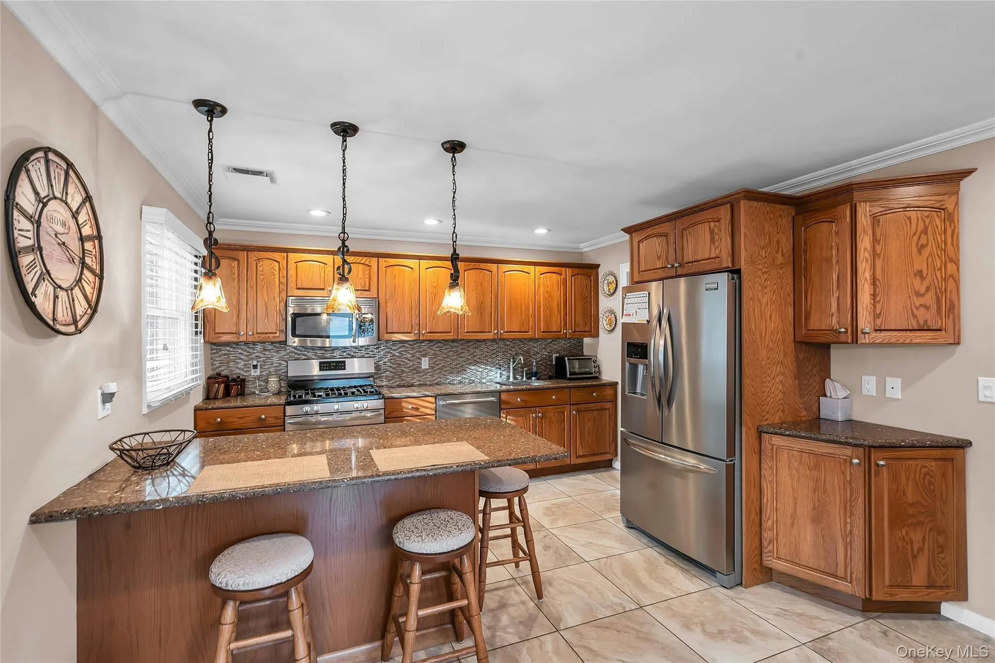 20 Victory Street, Islip, NY, 3 Bedrooms Bedrooms, 6 Rooms Rooms,2 BathroomsBathrooms,Residential,For Rent,Victory,0,1062974 20 Victory Street, Islip, NY, 3 Bedrooms Bedrooms, 6 Rooms Rooms,2 BathroomsBathrooms,Residential,For Rent,Victory,0,1062974