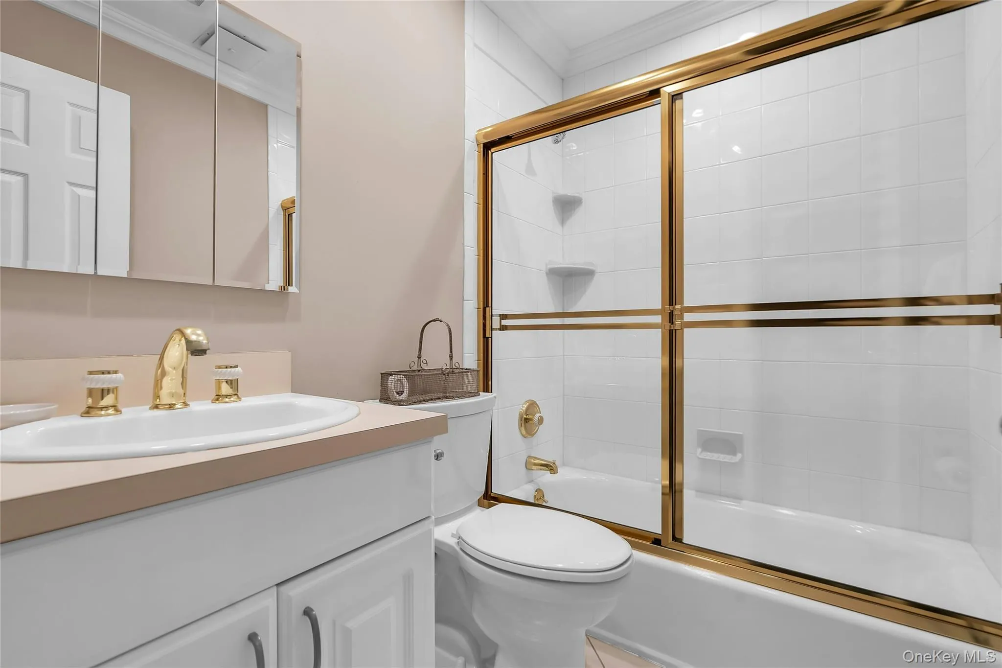 20 Victory Street, Islip, NY, 3 Bedrooms Bedrooms, 6 Rooms Rooms,2 BathroomsBathrooms,Residential,For Rent,Victory,0,1062974 20 Victory Street, Islip, NY, 3 Bedrooms Bedrooms, 6 Rooms Rooms,2 BathroomsBathrooms,Residential,For Rent,Victory,0,1062974