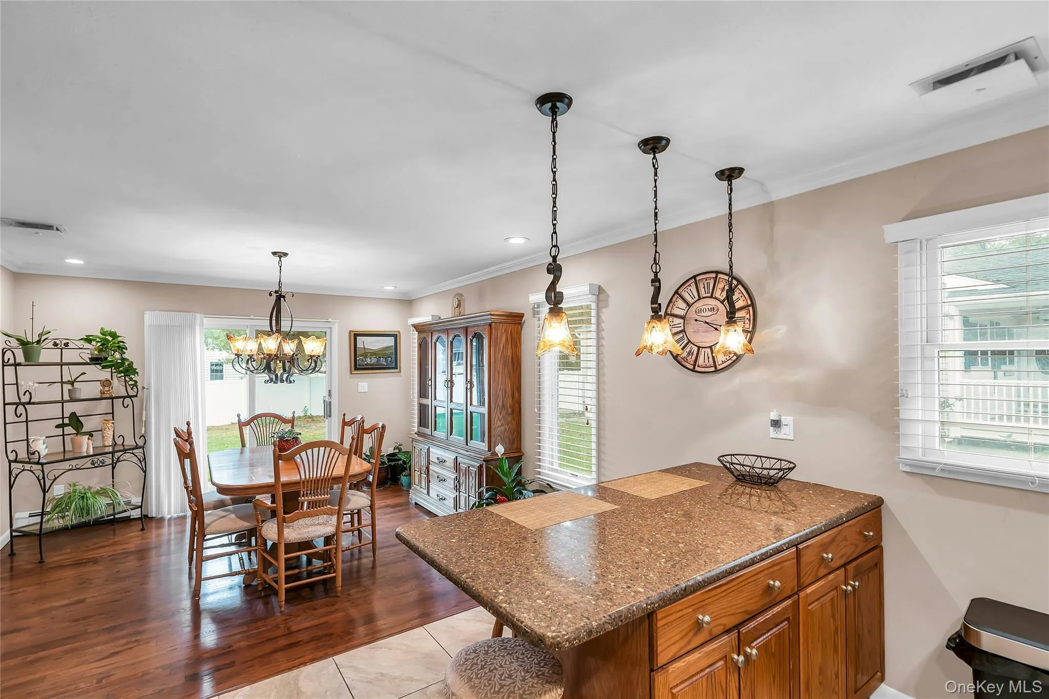20 Victory Street, Islip, NY, 3 Bedrooms Bedrooms, 6 Rooms Rooms,2 BathroomsBathrooms,Residential,For Rent,Victory,0,1062974 20 Victory Street, Islip, NY, 3 Bedrooms Bedrooms, 6 Rooms Rooms,2 BathroomsBathrooms,Residential,For Rent,Victory,0,1062974