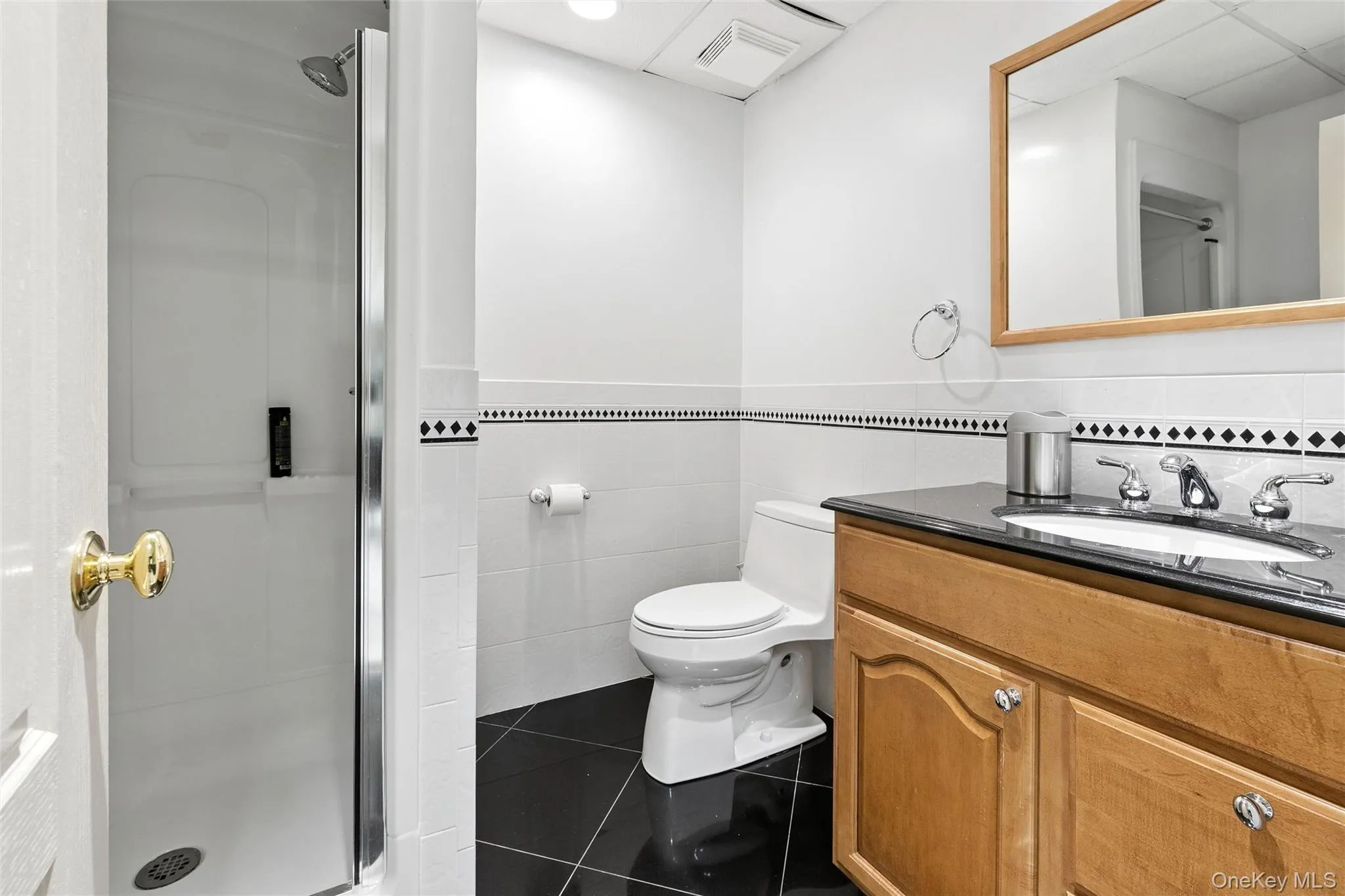 6 Chauncey Place, Oyster Bay, NY, 5 Bedrooms Bedrooms, 10 Rooms Rooms,3 BathroomsBathrooms,Residential,For Rent,Chauncey,0,1062978 6 Chauncey Place, Oyster Bay, NY, 5 Bedrooms Bedrooms, 10 Rooms Rooms,3 BathroomsBathrooms,Residential,For Rent,Chauncey,0,1062978