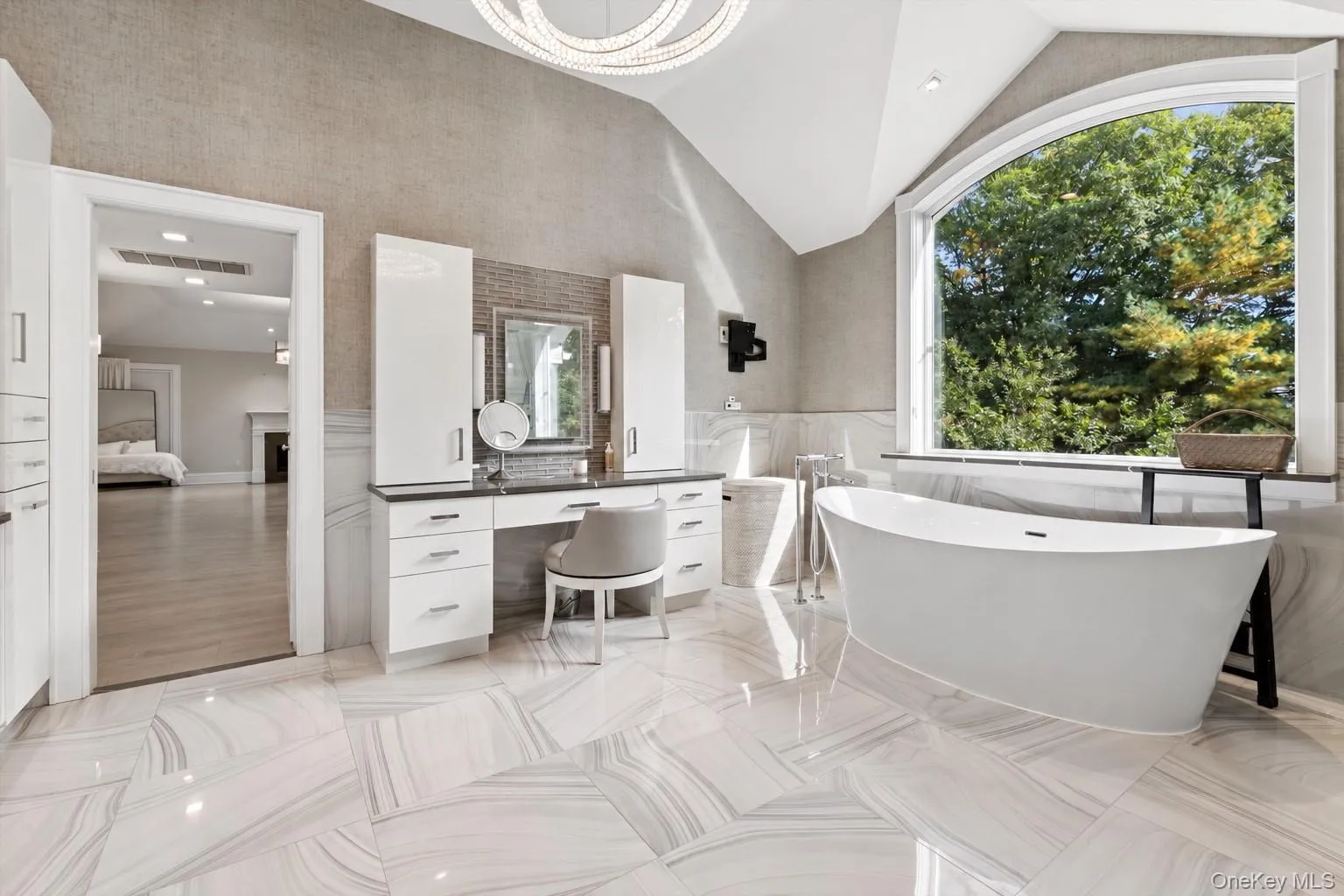 6 Chauncey Place, Oyster Bay, NY, 5 Bedrooms Bedrooms, 10 Rooms Rooms,3 BathroomsBathrooms,Residential,For Rent,Chauncey,0,1062978 6 Chauncey Place, Oyster Bay, NY, 5 Bedrooms Bedrooms, 10 Rooms Rooms,3 BathroomsBathrooms,Residential,For Rent,Chauncey,0,1062978
