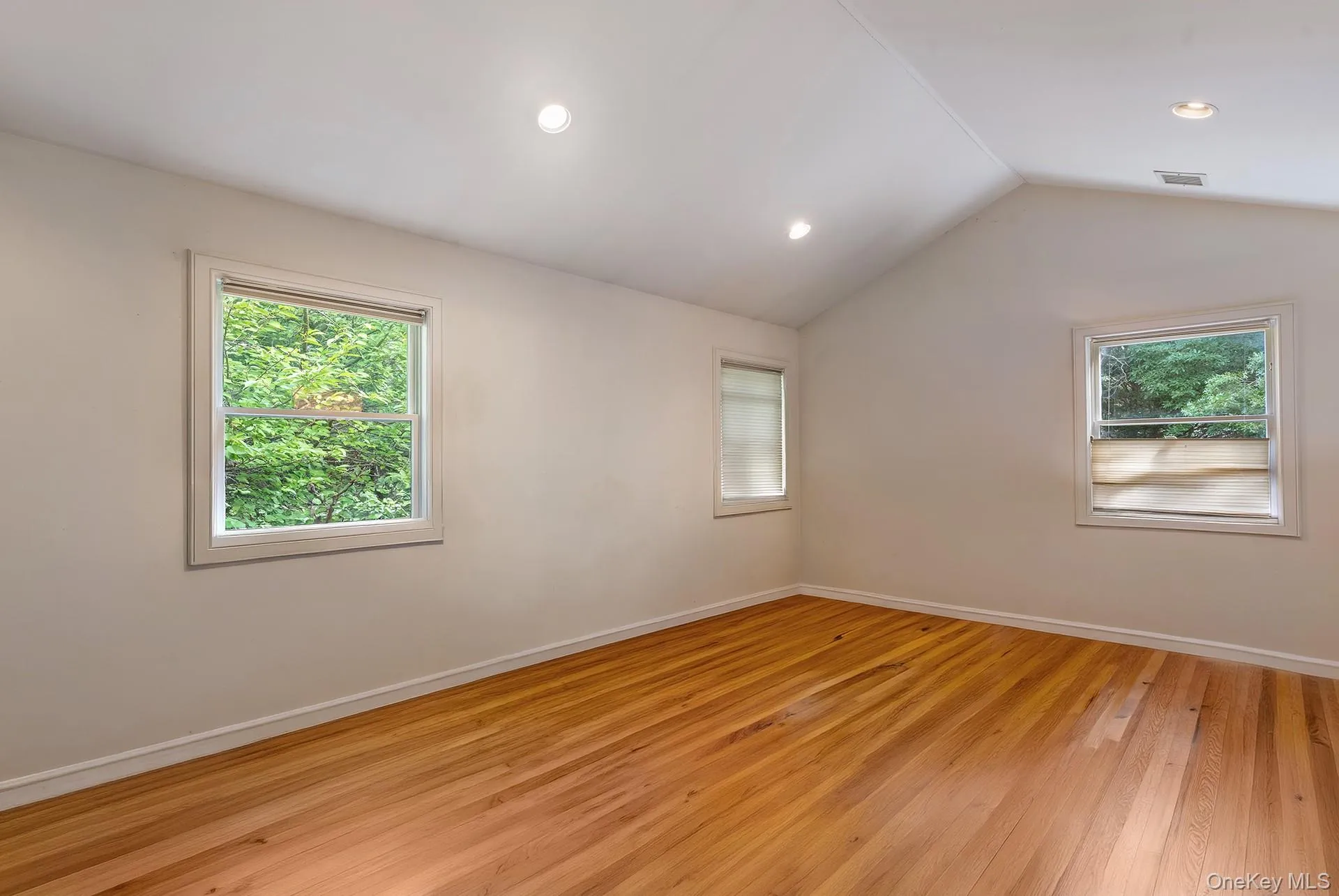 10 Harbor Street, East Hampton, New York 11937