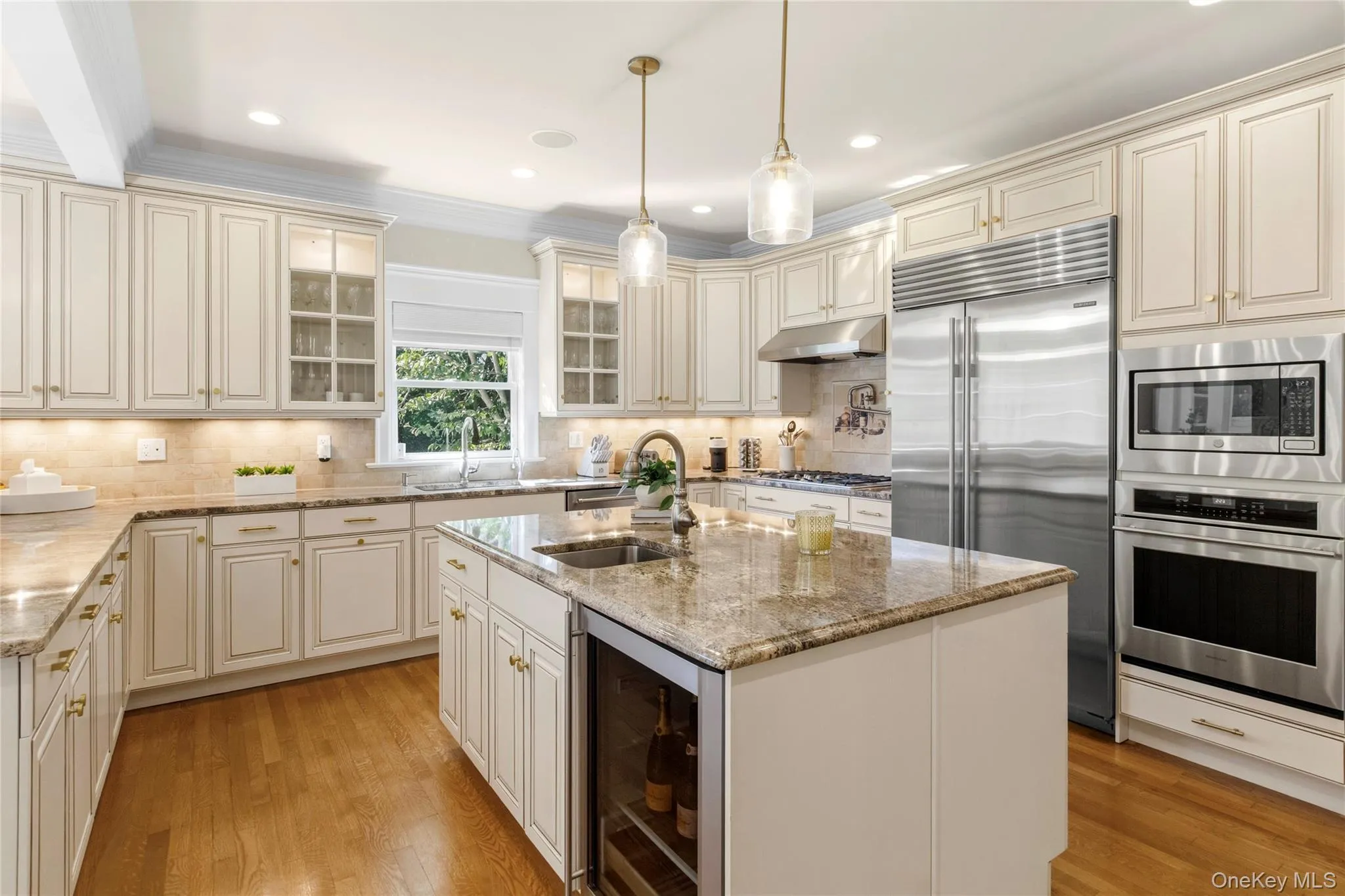 6 Post Fields Lane, Southampton, NY, 5 Bedrooms Bedrooms, 8 Rooms Rooms,6 BathroomsBathrooms,Residential Lease,For Rent,Post Fields,0,1062982 6 Post Fields Lane, Southampton, NY, 5 Bedrooms Bedrooms, 8 Rooms Rooms,6 BathroomsBathrooms,Residential Lease,For Rent,Post Fields,0,1062982