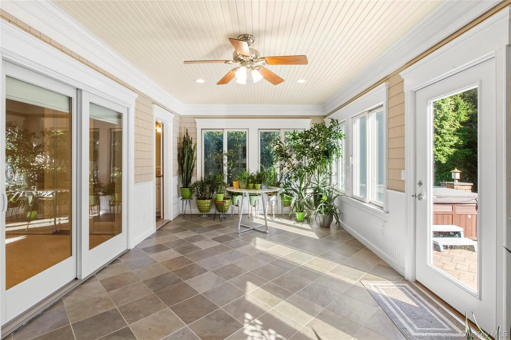 6 Post Fields Lane, Southampton, NY, 5 Bedrooms Bedrooms, 8 Rooms Rooms,6 BathroomsBathrooms,Residential Lease,For Rent,Post Fields,0,1062982 6 Post Fields Lane, Southampton, NY, 5 Bedrooms Bedrooms, 8 Rooms Rooms,6 BathroomsBathrooms,Residential Lease,For Rent,Post Fields,0,1062982