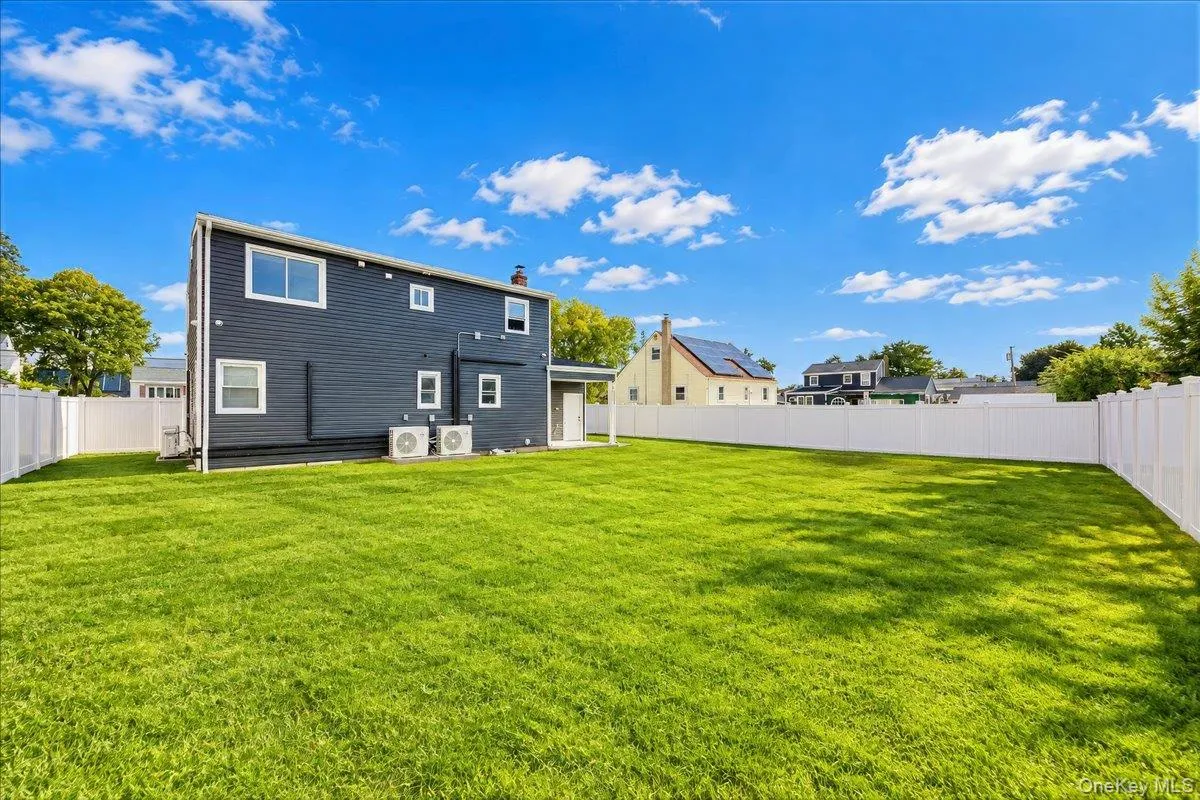 441 36th Street, Babylon, NY, 4 Bedrooms Bedrooms, 9 Rooms Rooms,3 BathroomsBathrooms,Residential,For Rent,36th,0,1062986 441 36th Street, Babylon, NY, 4 Bedrooms Bedrooms, 9 Rooms Rooms,3 BathroomsBathrooms,Residential,For Rent,36th,0,1062986