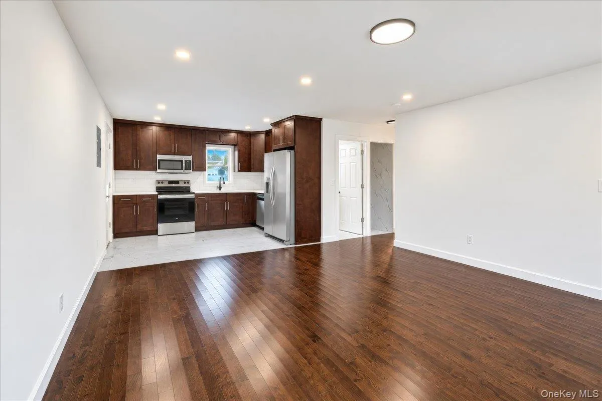 441 36th Street, Babylon, NY, 4 Bedrooms Bedrooms, 9 Rooms Rooms,3 BathroomsBathrooms,Residential,For Rent,36th,0,1062986 441 36th Street, Babylon, NY, 4 Bedrooms Bedrooms, 9 Rooms Rooms,3 BathroomsBathrooms,Residential,For Rent,36th,0,1062986