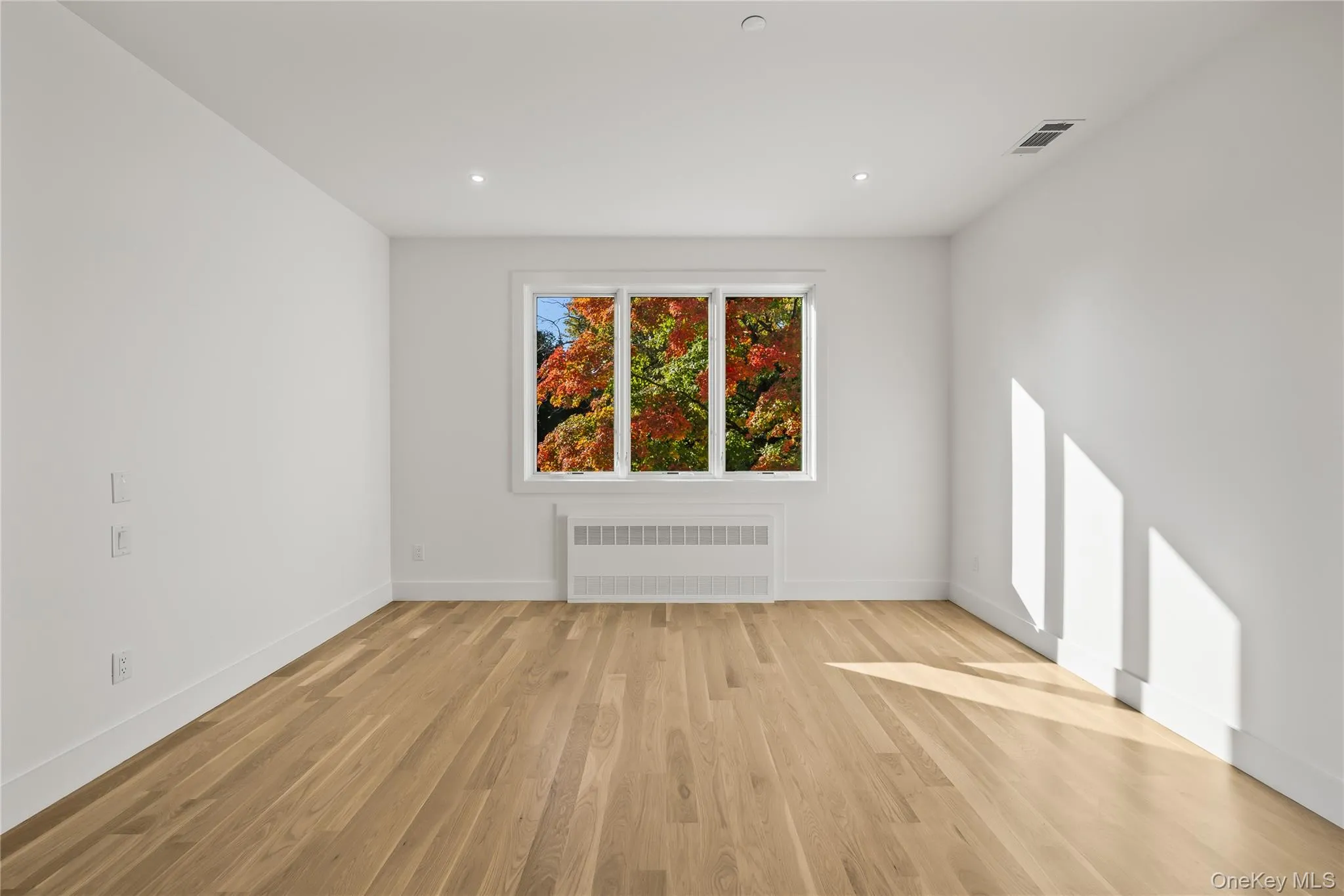 17 Jay Street, Ramapo, NY, 8 Bedrooms Bedrooms, 15 Rooms Rooms,5 BathroomsBathrooms,Residential,For Rent,Jay,0,1062990 17 Jay Street, Ramapo, NY, 8 Bedrooms Bedrooms, 15 Rooms Rooms,5 BathroomsBathrooms,Residential,For Rent,Jay,0,1062990