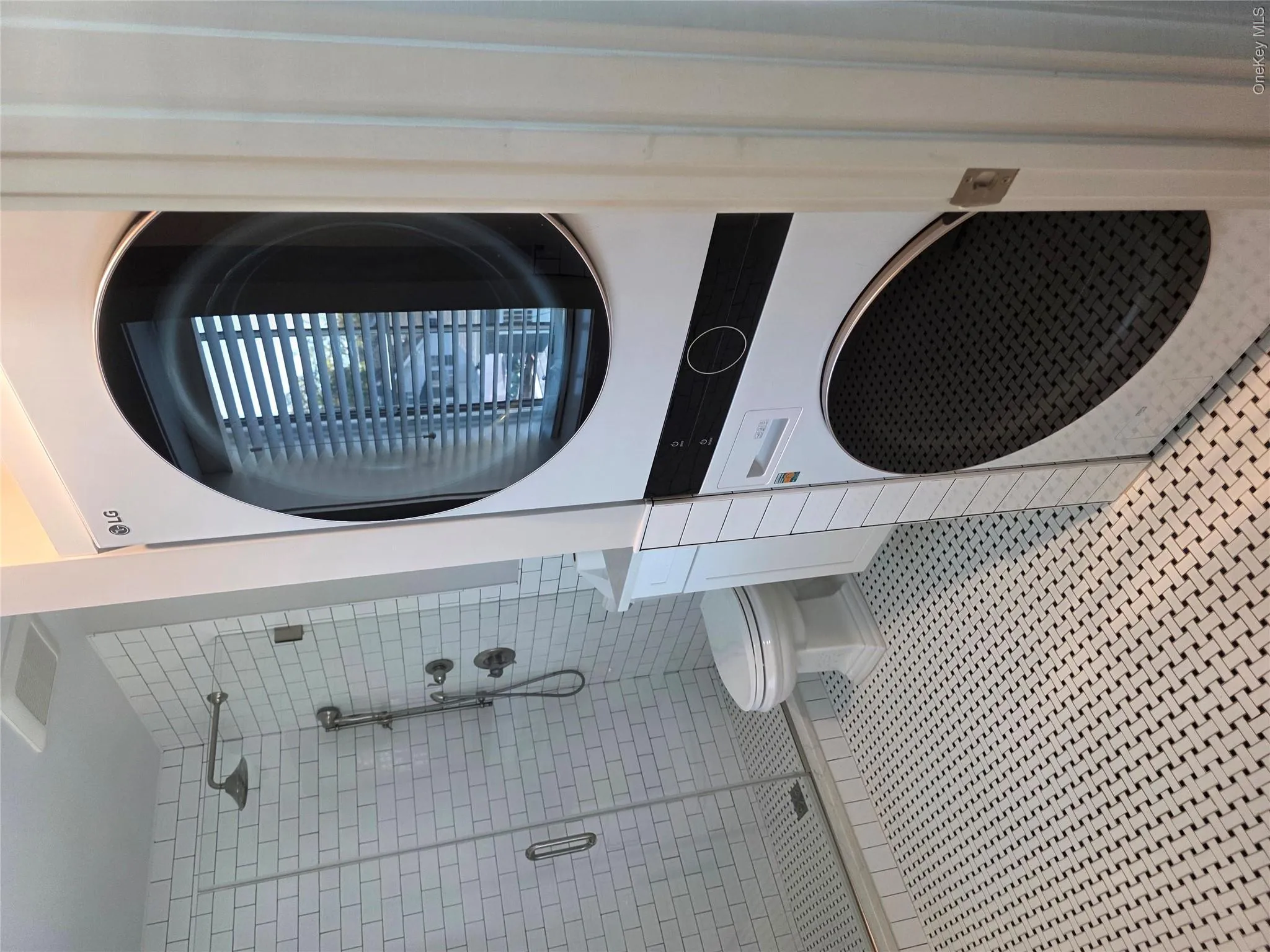 107 Cooper Street, Babylon, NY, 1 Bedroom Bedrooms, 3 Room Rooms,1 BathroomBathrooms,Residential Lease,For Rent,Cooper,0,1062998 107 Cooper Street, Babylon, NY, 1 Bedroom Bedrooms, 3 Room Rooms,1 BathroomBathrooms,Residential Lease,For Rent,Cooper,0,1062998