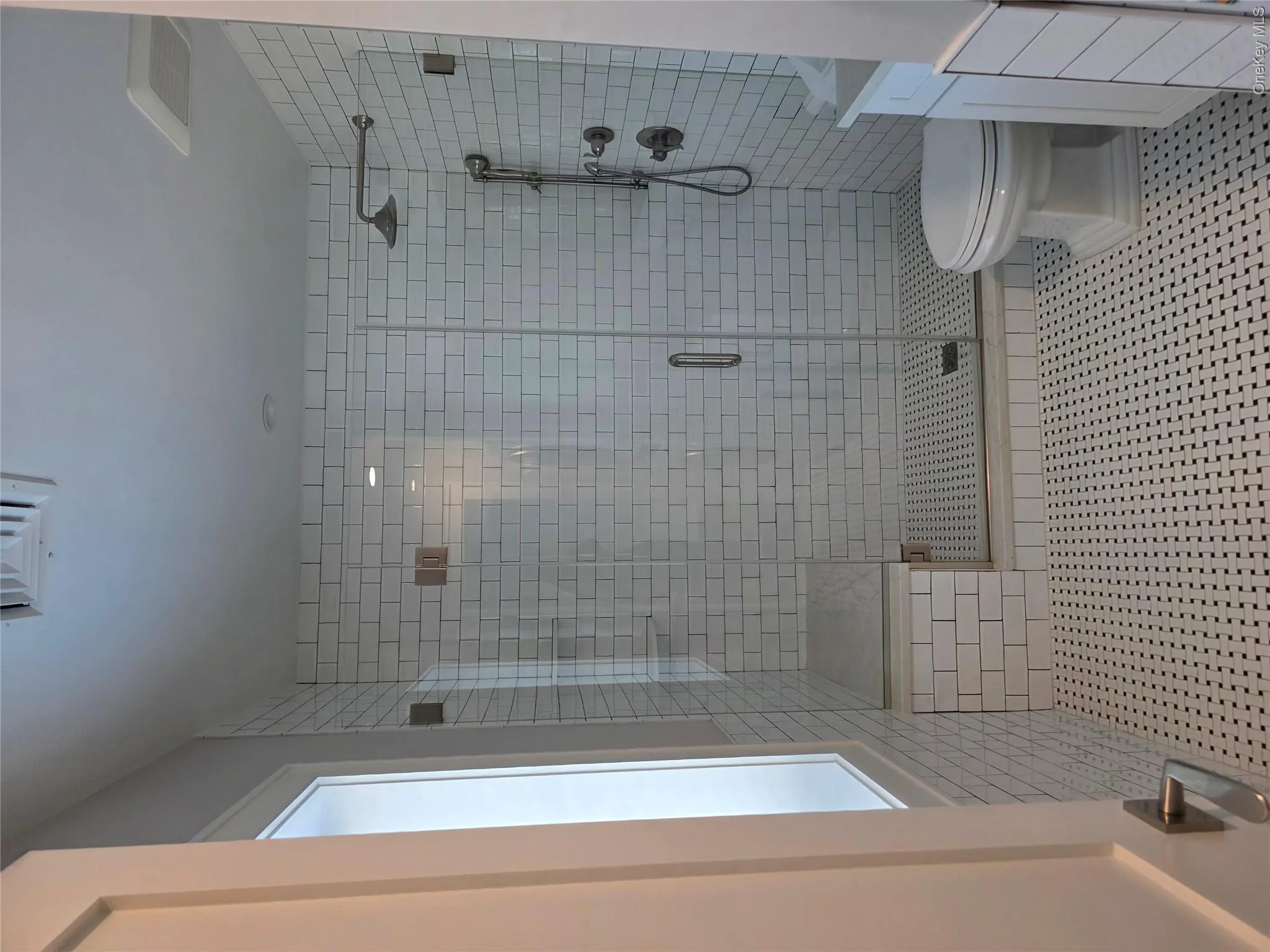 107 Cooper Street, Babylon, NY, 1 Bedroom Bedrooms, 3 Room Rooms,1 BathroomBathrooms,Residential Lease,For Rent,Cooper,0,1062998 107 Cooper Street, Babylon, NY, 1 Bedroom Bedrooms, 3 Room Rooms,1 BathroomBathrooms,Residential Lease,For Rent,Cooper,0,1062998