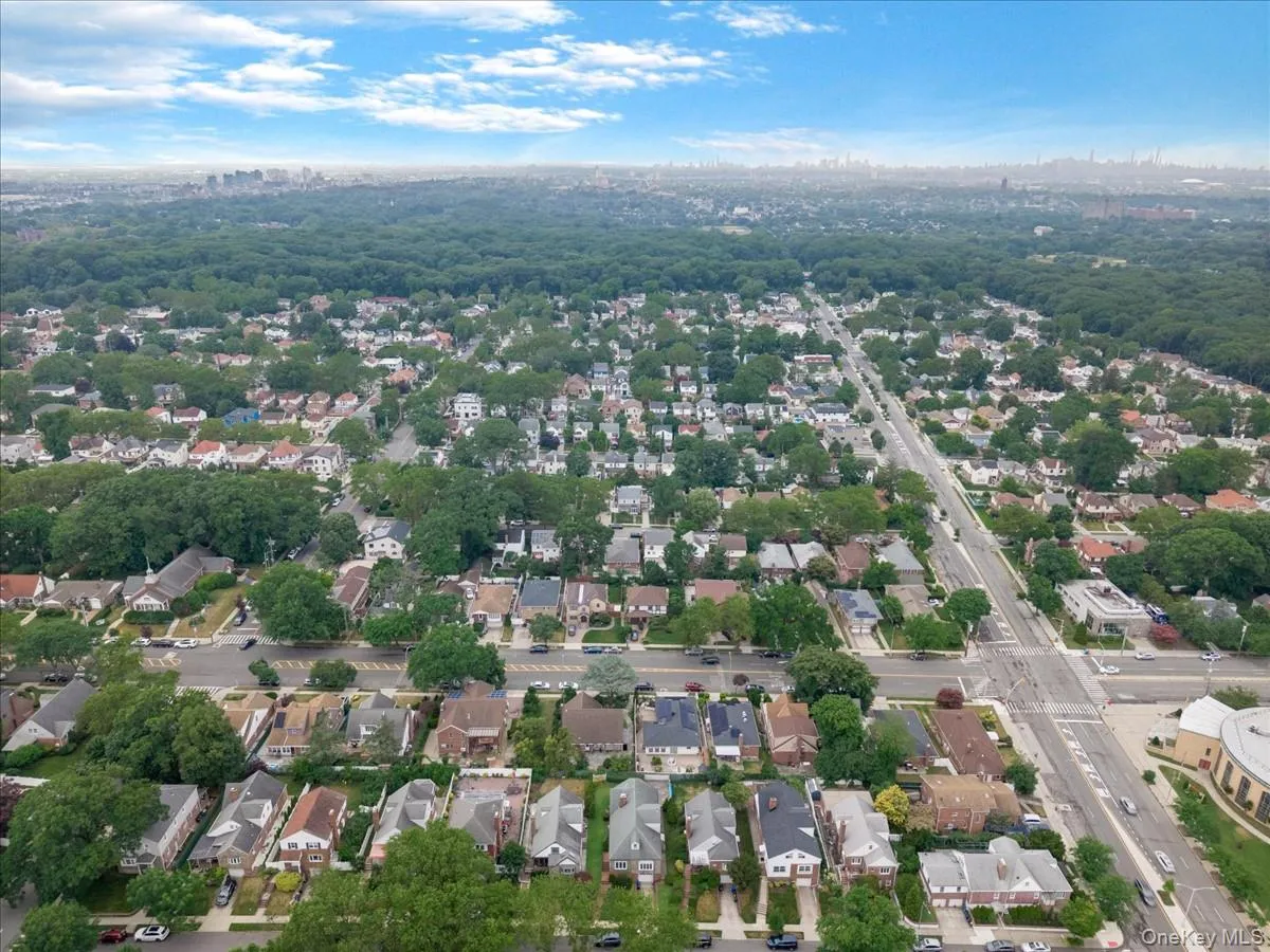 8026 217th Street, New York, NY, 5 Bedrooms Bedrooms, 12 Rooms Rooms,3 BathroomsBathrooms,Residential,For Rent,217th,0,1063001 8026 217th Street, New York, NY, 5 Bedrooms Bedrooms, 12 Rooms Rooms,3 BathroomsBathrooms,Residential,For Rent,217th,0,1063001