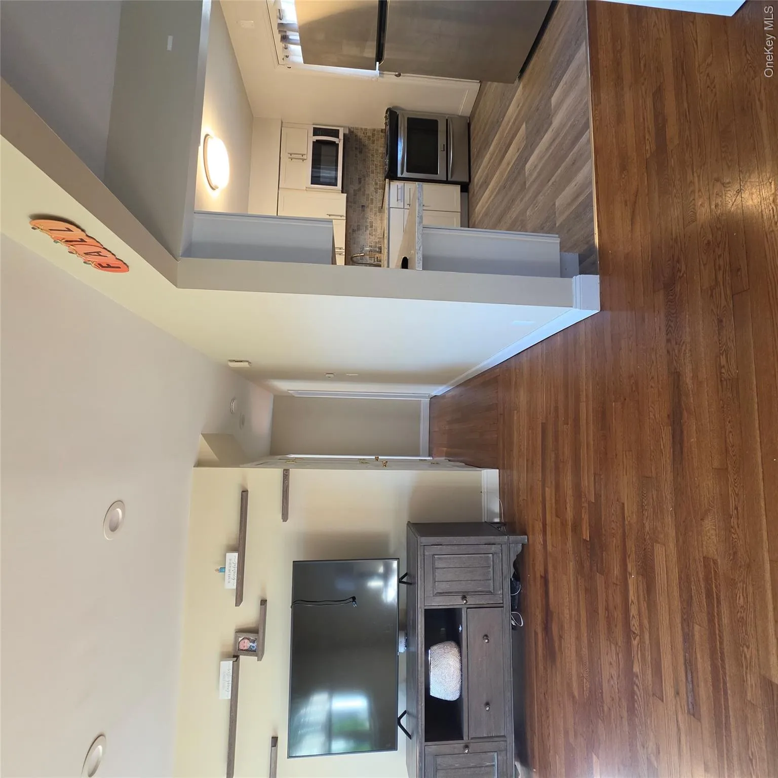 882 Leeds Court, Hempstead, NY, 3 Bedroom Bedrooms, 6 Room Rooms,1 BathroomBathrooms,Residential Lease,For Rent,Leeds,0,1063003 882 Leeds Court, Hempstead, NY, 3 Bedroom Bedrooms, 6 Room Rooms,1 BathroomBathrooms,Residential Lease,For Rent,Leeds,0,1063003