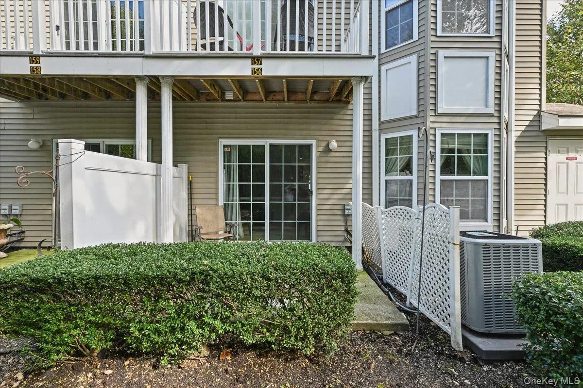 156 Spring Drive, Hempstead, NY, 2 Bedrooms Bedrooms, 5 Rooms Rooms,2 BathroomsBathrooms,Residential,For Rent,Spring,0,1063005 156 Spring Drive, Hempstead, NY, 2 Bedrooms Bedrooms, 5 Rooms Rooms,2 BathroomsBathrooms,Residential,For Rent,Spring,0,1063005
