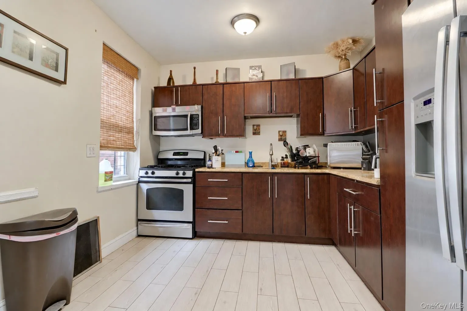2191 Bolton Street, New York, NY, 2 Bedrooms Bedrooms, 6 Rooms Rooms,2 BathroomsBathrooms,Residential,For Rent,Bolton,0,1063014 2191 Bolton Street, New York, NY, 2 Bedrooms Bedrooms, 6 Rooms Rooms,2 BathroomsBathrooms,Residential,For Rent,Bolton,0,1063014