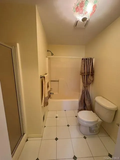 21 Sandy Hill Road, Smithtown, NY, 2 Bedroom Bedrooms, 5 Room Rooms,2 BathroomBathrooms,Residential Lease,For Rent,Sandy Hill Road,0,1063016 21 Sandy Hill Road, Smithtown, NY, 2 Bedroom Bedrooms, 5 Room Rooms,2 BathroomBathrooms,Residential Lease,For Rent,Sandy Hill Road,0,1063016