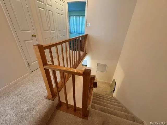 21 Sandy Hill Road, Smithtown, NY, 2 Bedroom Bedrooms, 5 Room Rooms,2 BathroomBathrooms,Residential Lease,For Rent,Sandy Hill Road,0,1063016 21 Sandy Hill Road, Smithtown, NY, 2 Bedroom Bedrooms, 5 Room Rooms,2 BathroomBathrooms,Residential Lease,For Rent,Sandy Hill Road,0,1063016
