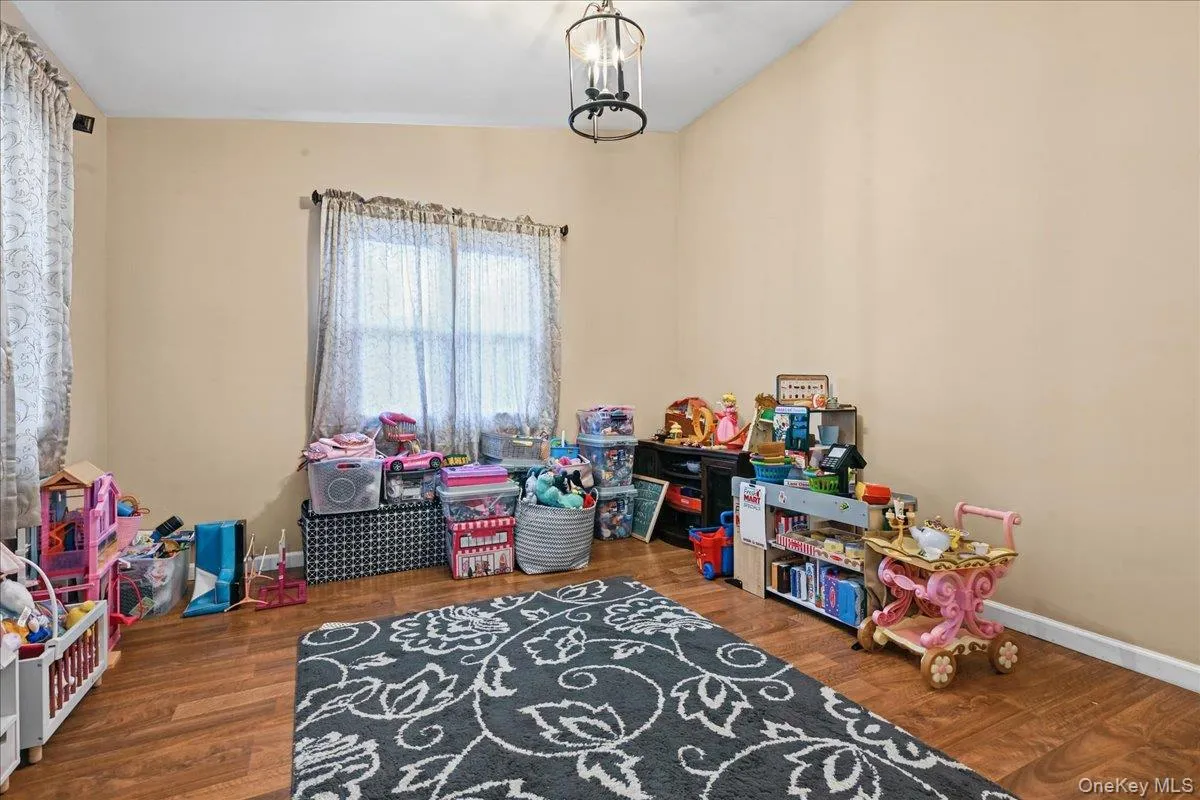 152 Choir Lane, Hempstead, NY, 4 Bedrooms Bedrooms, 9 Rooms Rooms,2 BathroomsBathrooms,Residential,For Rent,Choir,0,1063017 152 Choir Lane, Hempstead, NY, 4 Bedrooms Bedrooms, 9 Rooms Rooms,2 BathroomsBathrooms,Residential,For Rent,Choir,0,1063017