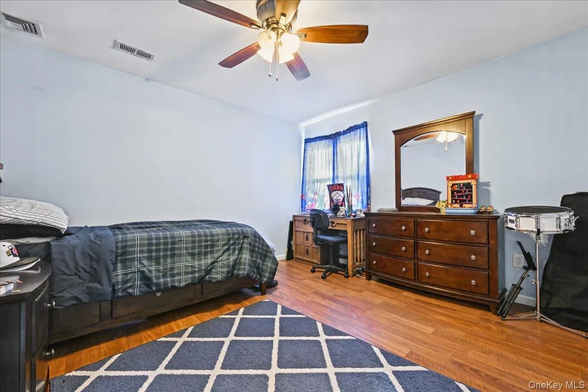 152 Choir Lane, Hempstead, NY, 4 Bedrooms Bedrooms, 9 Rooms Rooms,2 BathroomsBathrooms,Residential,For Rent,Choir,0,1063017 152 Choir Lane, Hempstead, NY, 4 Bedrooms Bedrooms, 9 Rooms Rooms,2 BathroomsBathrooms,Residential,For Rent,Choir,0,1063017