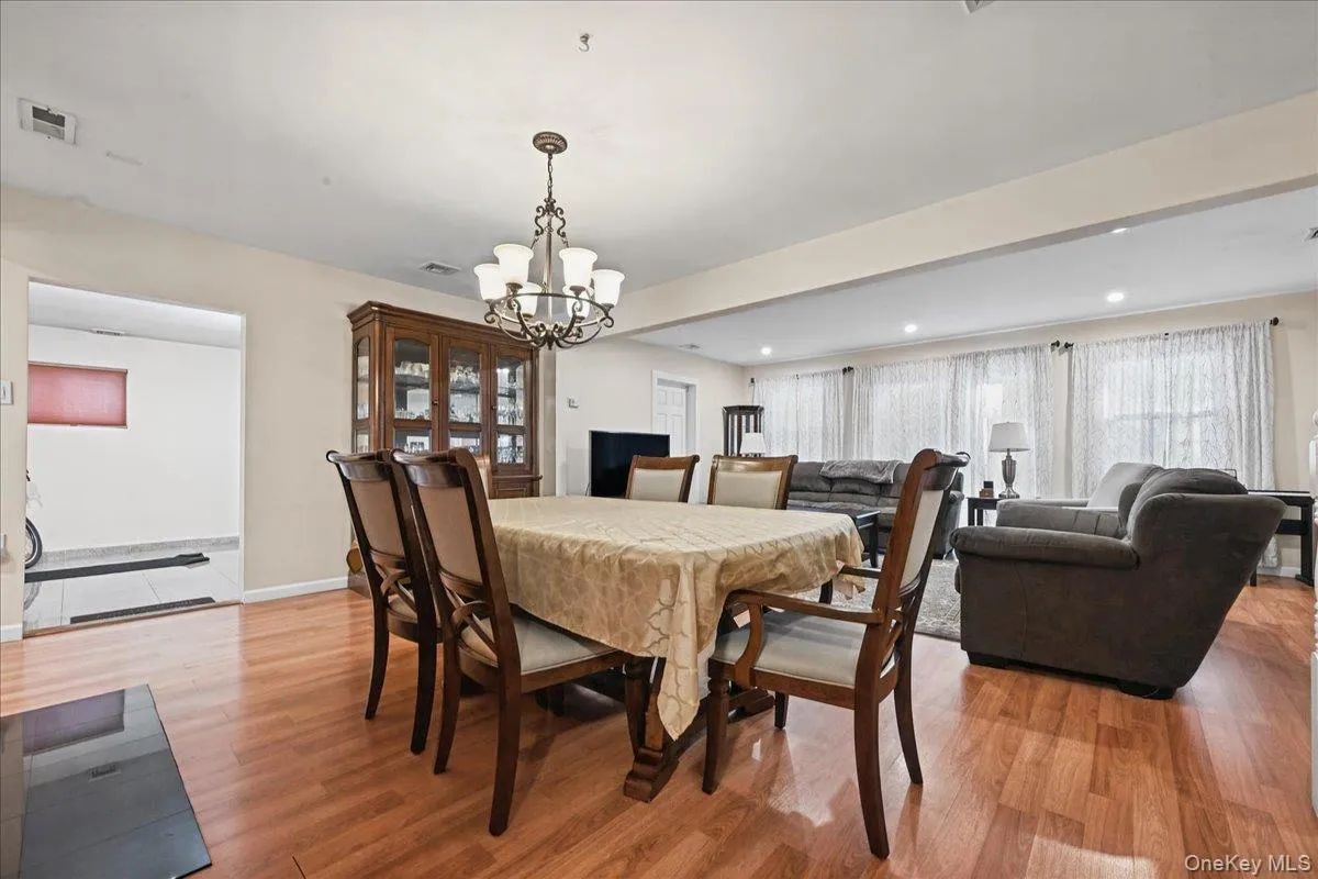 152 Choir Lane, Hempstead, NY, 4 Bedrooms Bedrooms, 9 Rooms Rooms,2 BathroomsBathrooms,Residential,For Rent,Choir,0,1063017 152 Choir Lane, Hempstead, NY, 4 Bedrooms Bedrooms, 9 Rooms Rooms,2 BathroomsBathrooms,Residential,For Rent,Choir,0,1063017