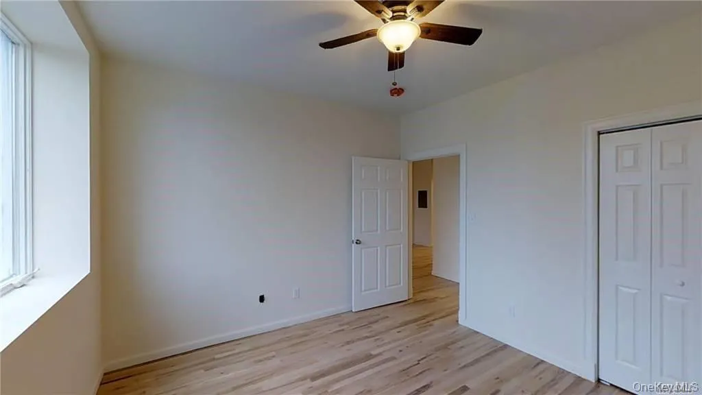 417 New York Avenue, Huntington, NY, 1 Bedroom Bedrooms, 3 Room Rooms,1 BathroomBathrooms,Residential Lease,For Rent,New York,0,1063025 417 New York Avenue, Huntington, NY, 1 Bedroom Bedrooms, 3 Room Rooms,1 BathroomBathrooms,Residential Lease,For Rent,New York,0,1063025