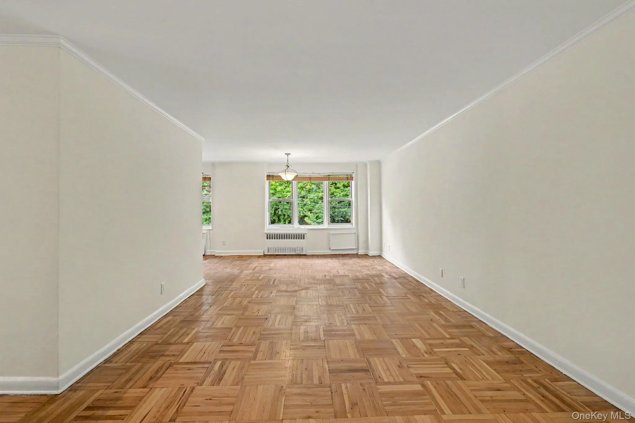 Nice wood parquet flooring. Nice wood parquet flooring.