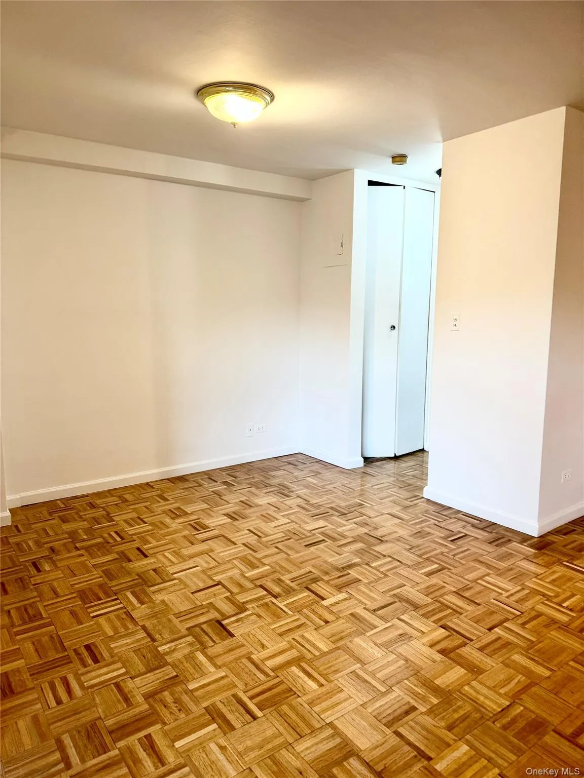 85-15 Main Street, New York, NY, 1 Room Rooms,1 BathroomBathrooms,Residential Lease,For Rent,Main Street,0,1063034 85-15 Main Street, New York, NY, 1 Room Rooms,1 BathroomBathrooms,Residential Lease,For Rent,Main Street,0,1063034
